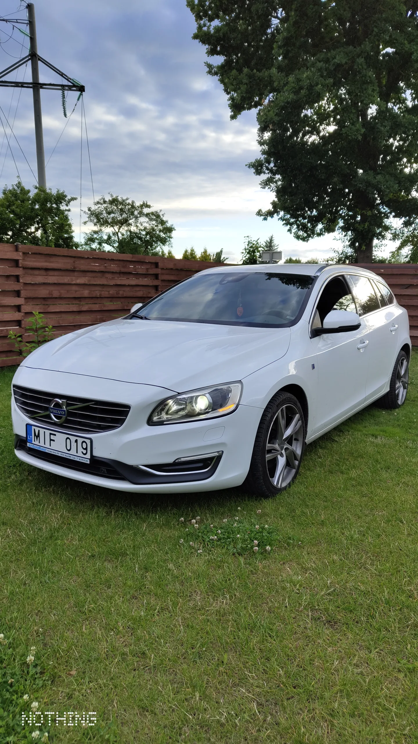 Volvo V60, 2015