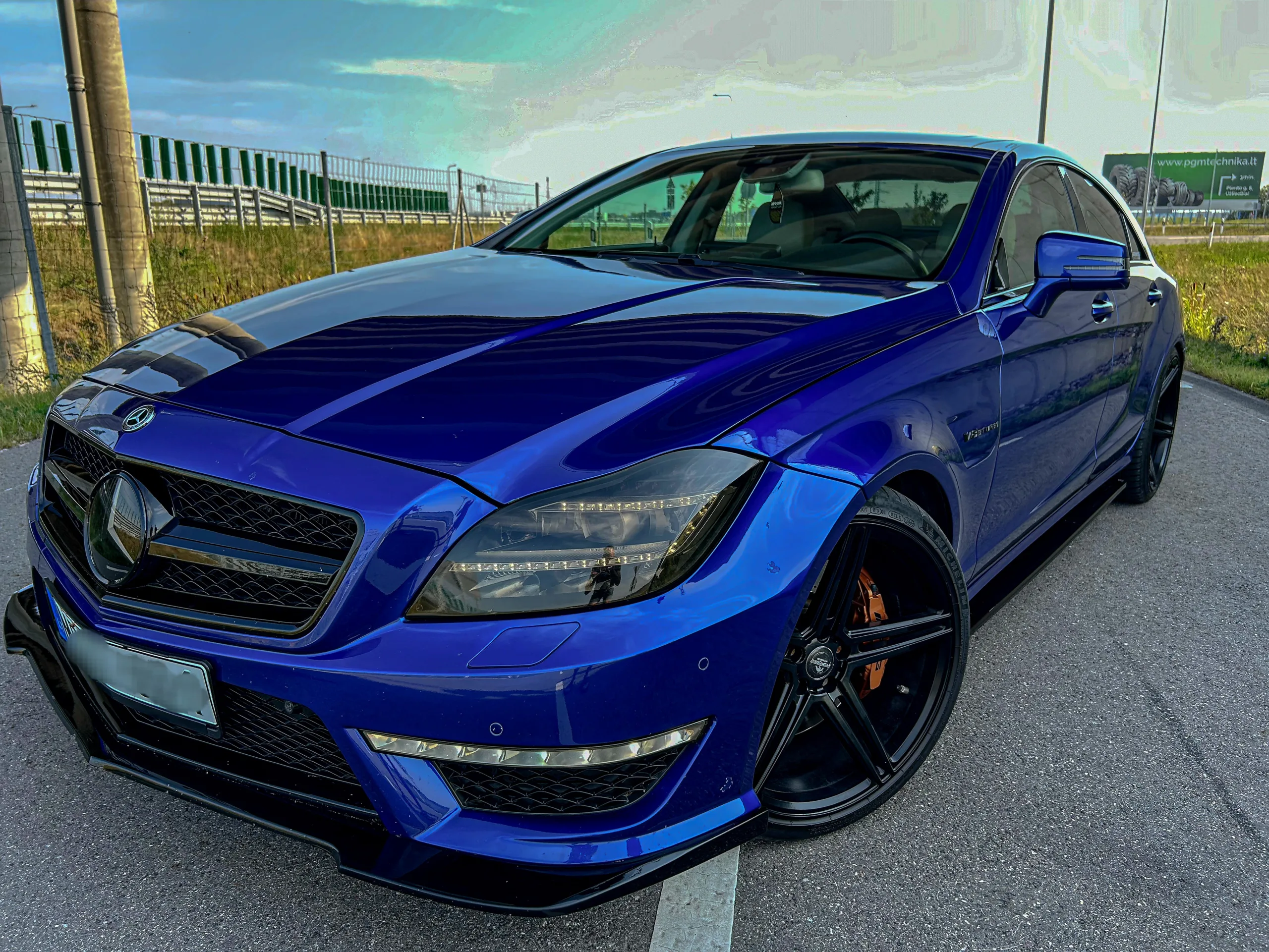 Mercedes-Benz Kita, 2014