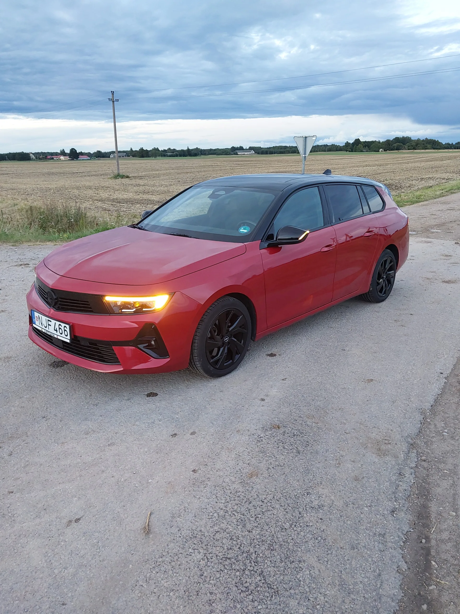 Opel Astra, 2024