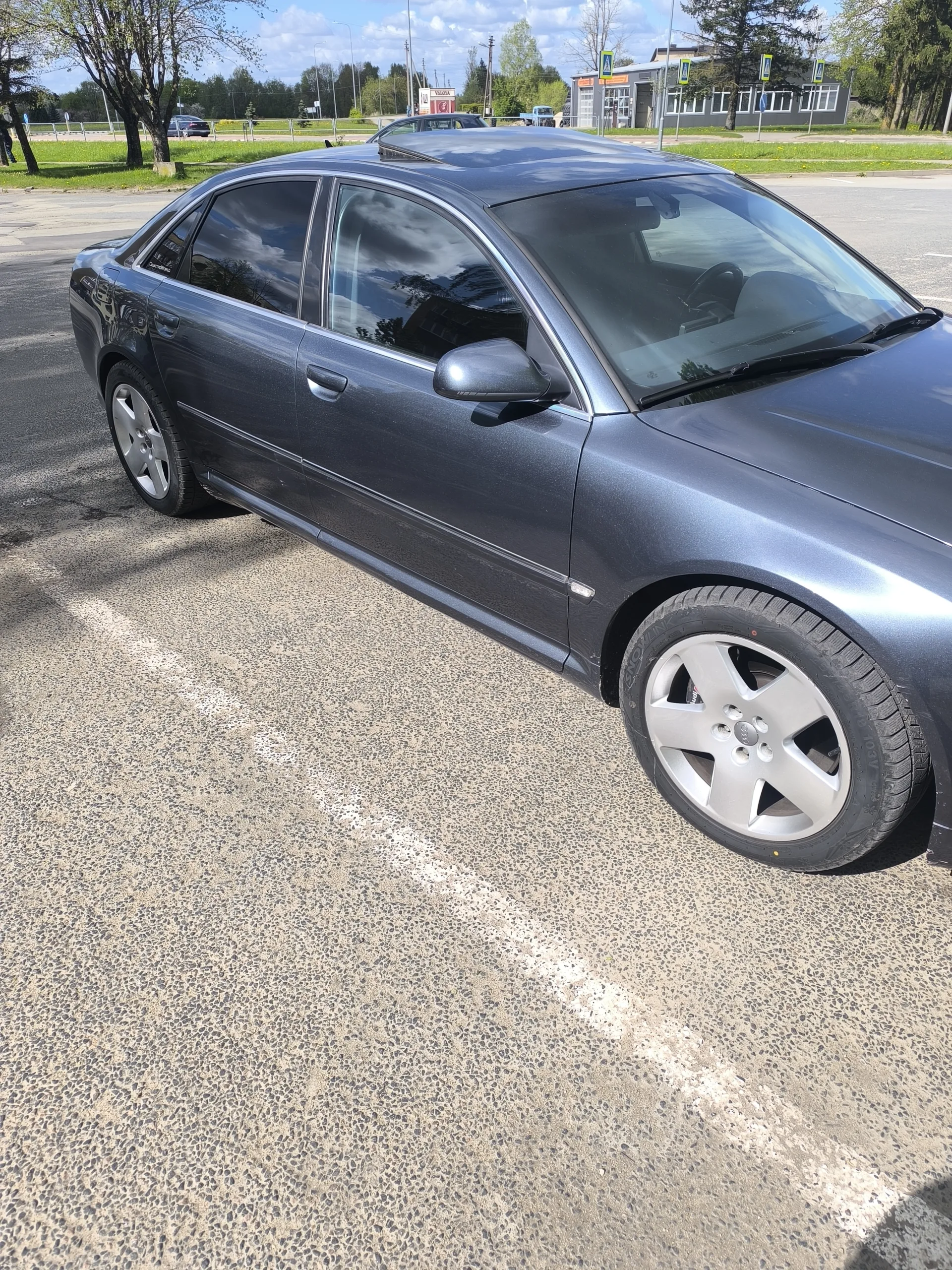 Audi A8, 2003