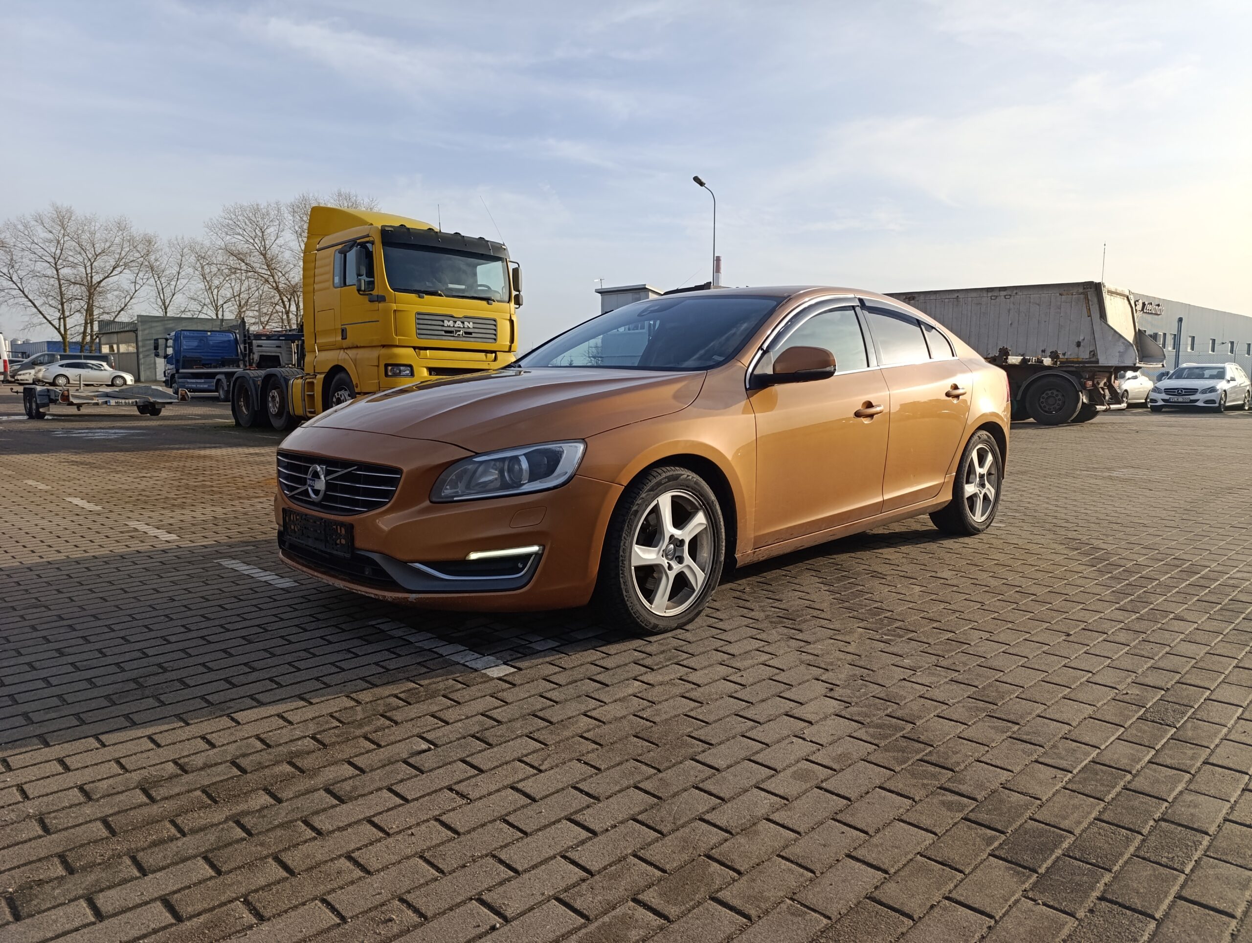 Volvo S60, 2014