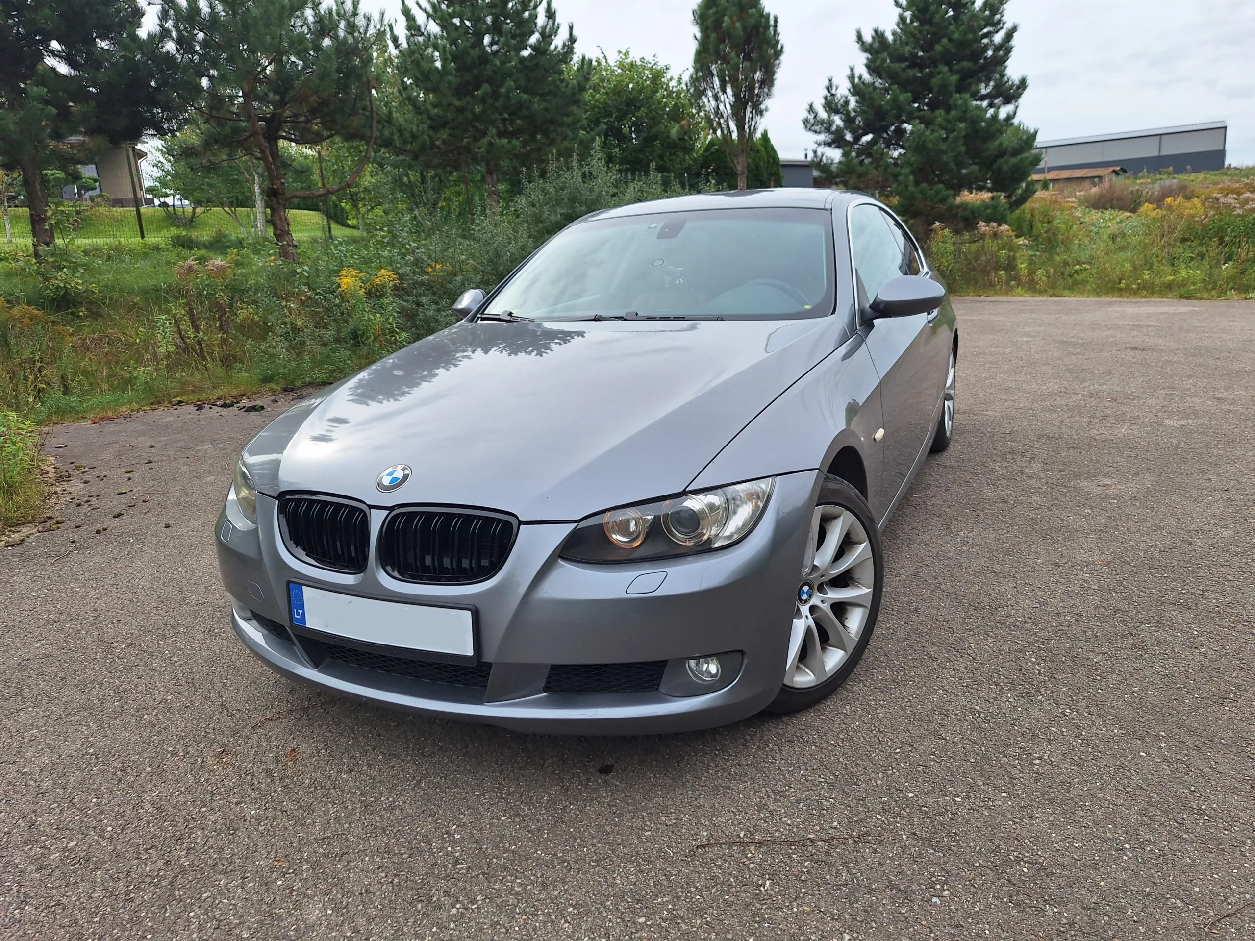 BMW 330, 2007