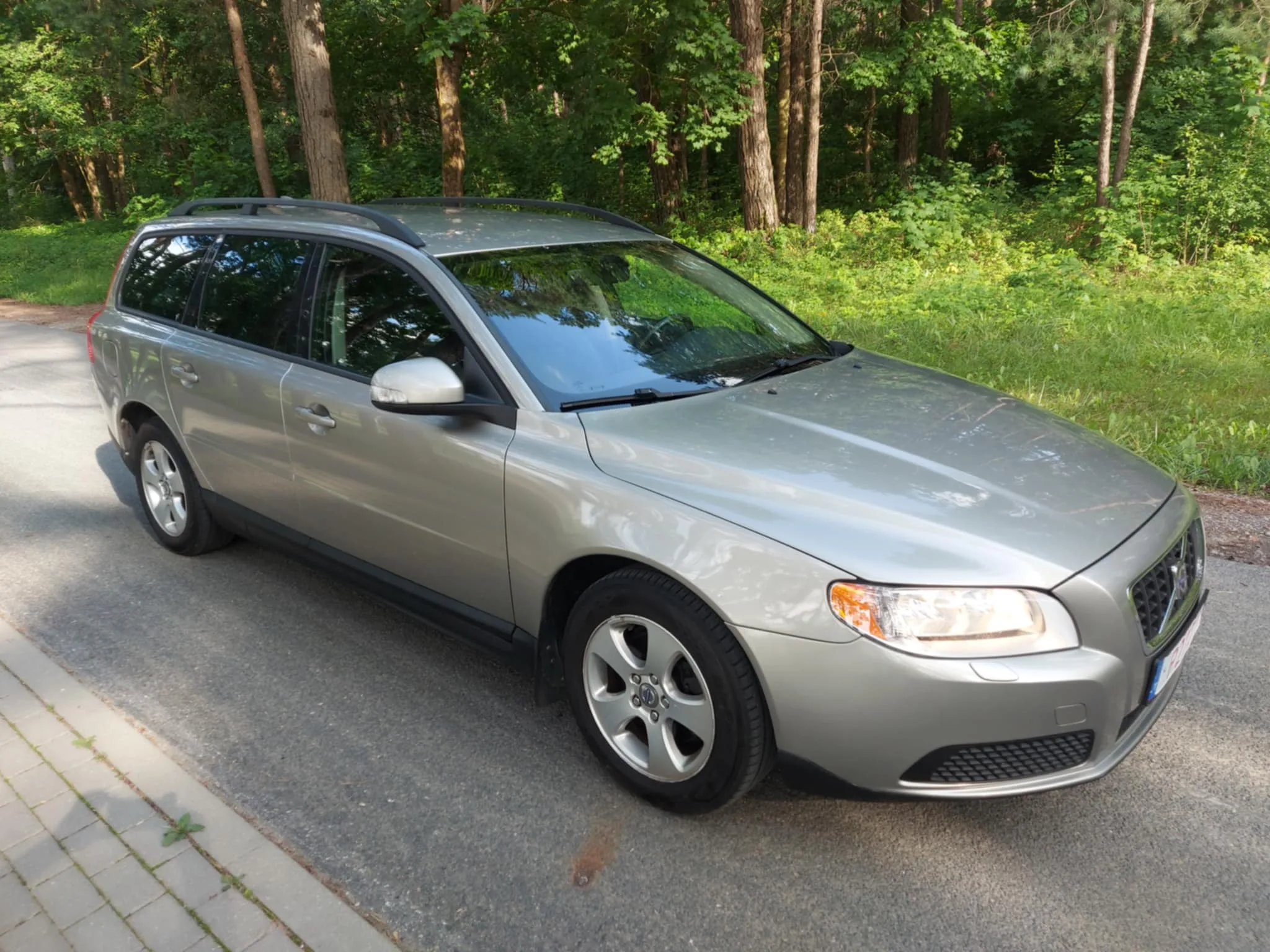 Volvo V70, 2009