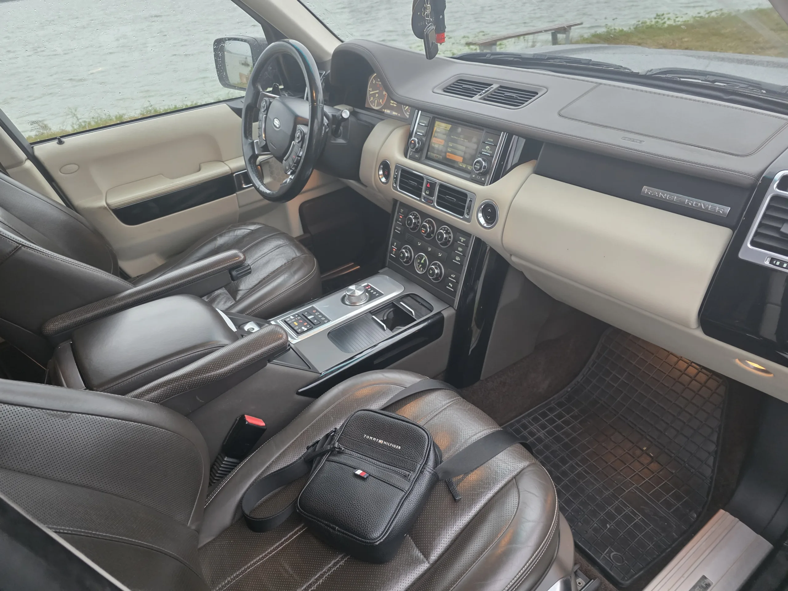 Land Rover Range Rover, 2011