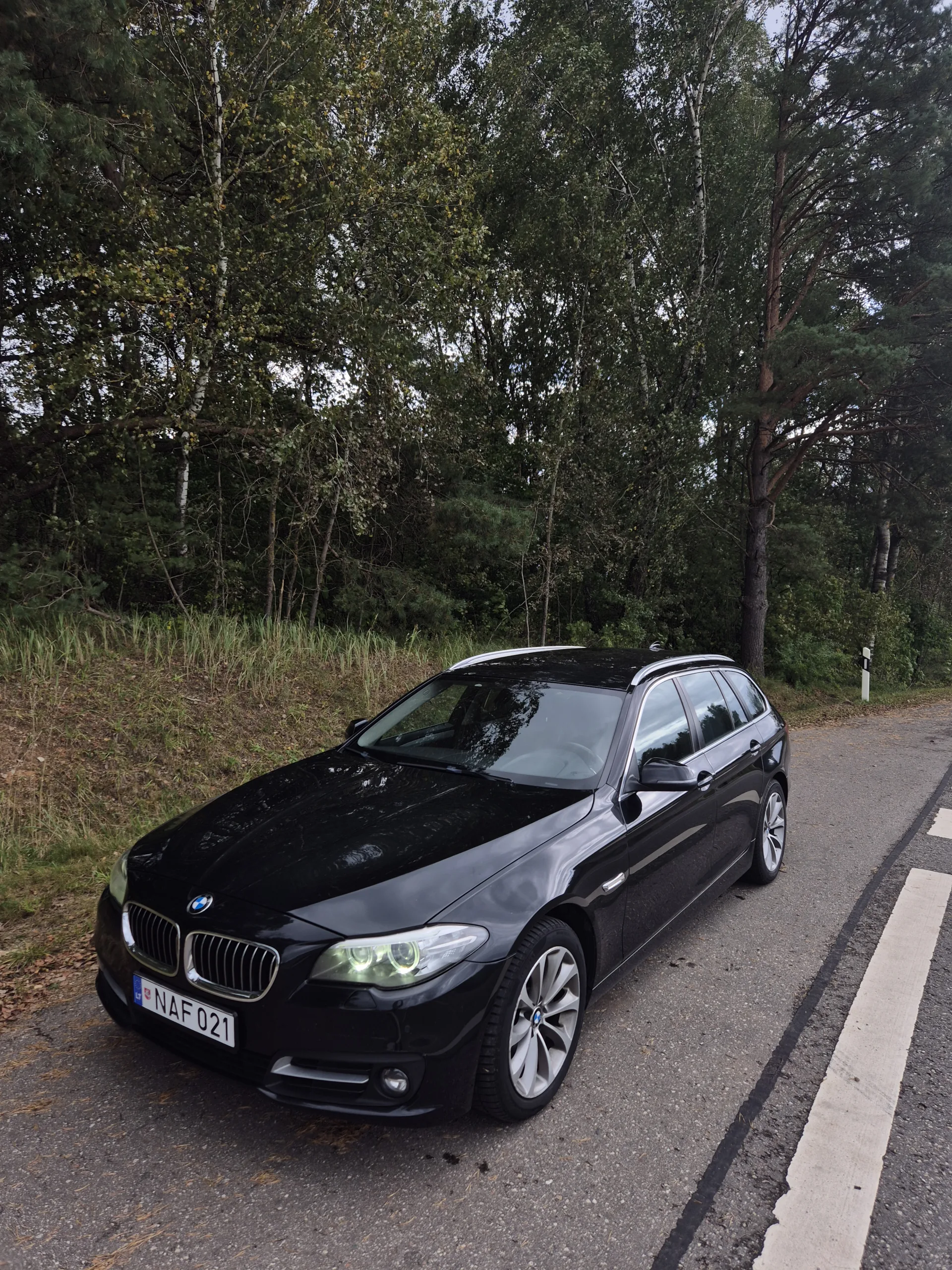 BMW 320, 2016