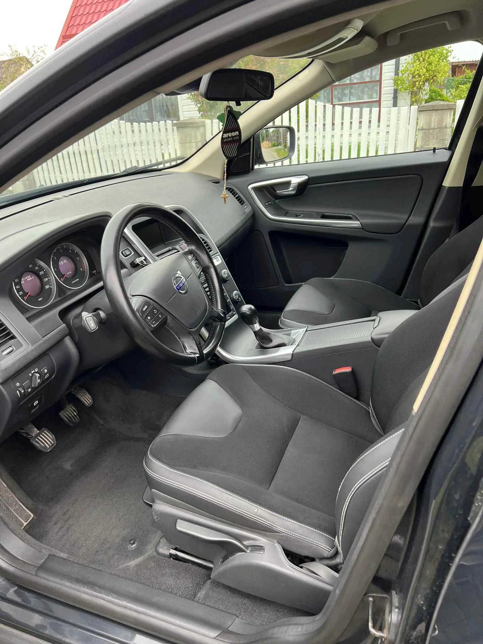 Volvo XC60, 2012