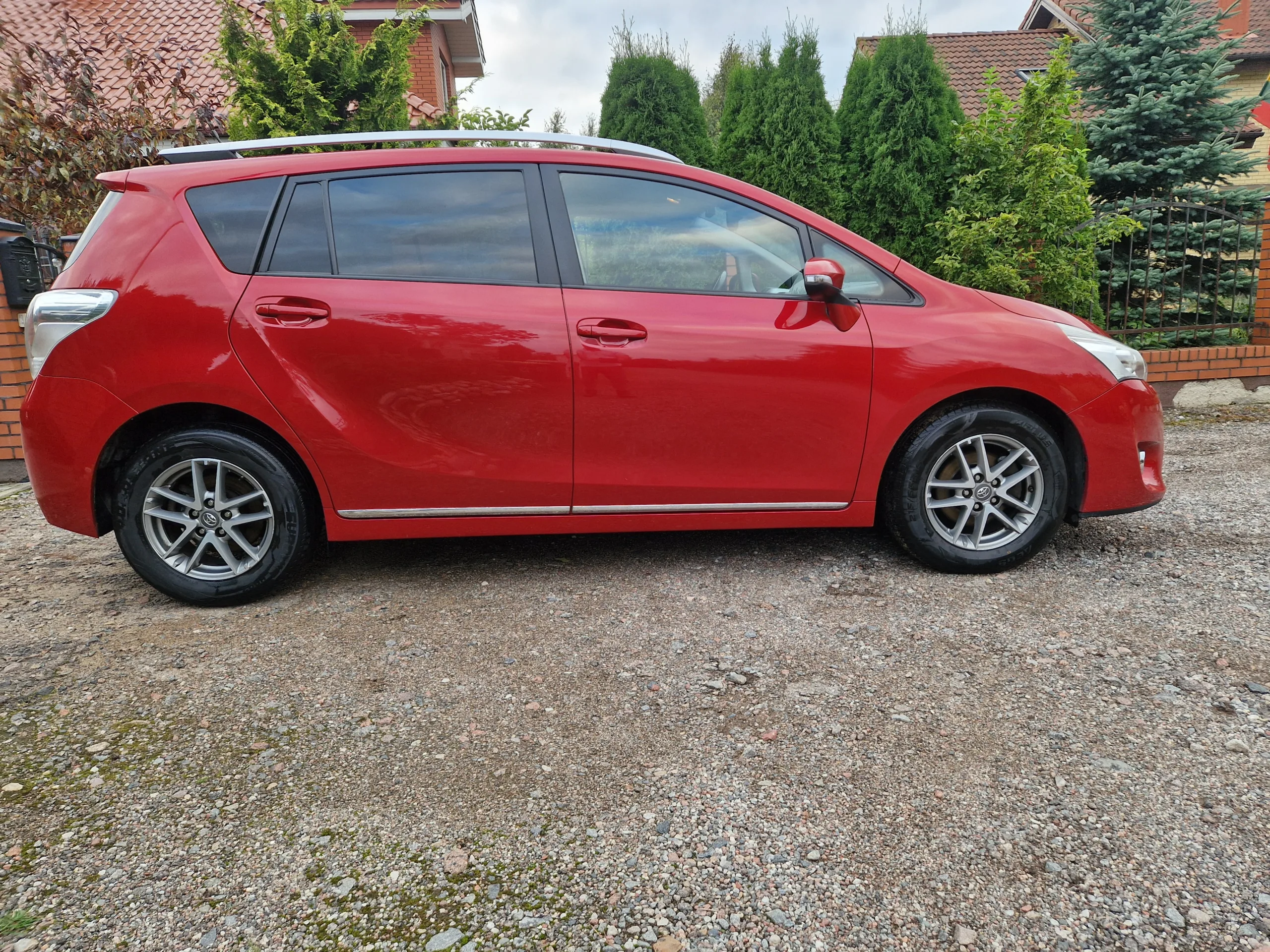 Toyota Verso, 2016