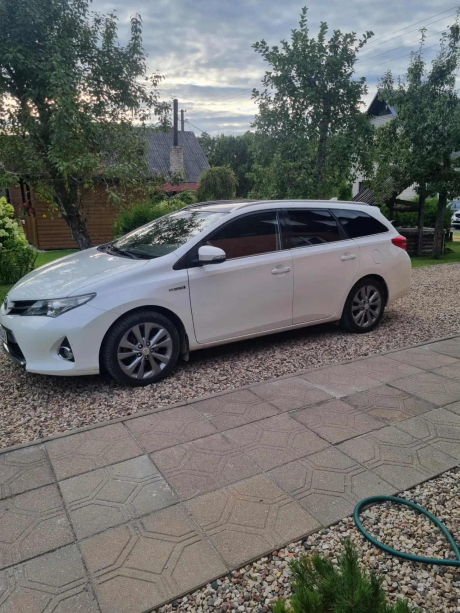 Toyota Auris, 2013