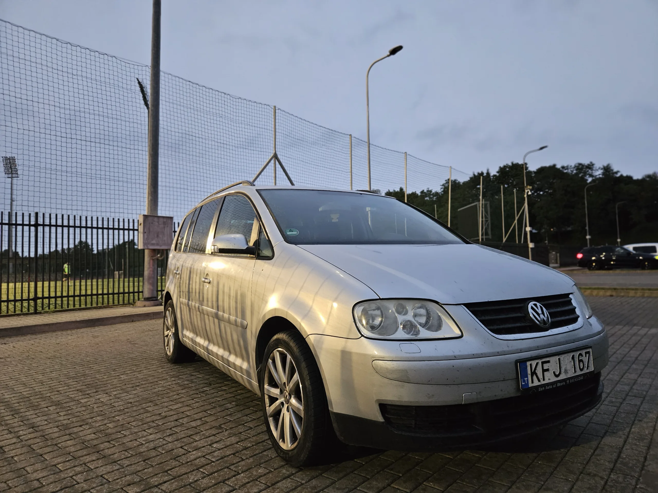 Volkswagen Touran, 2005