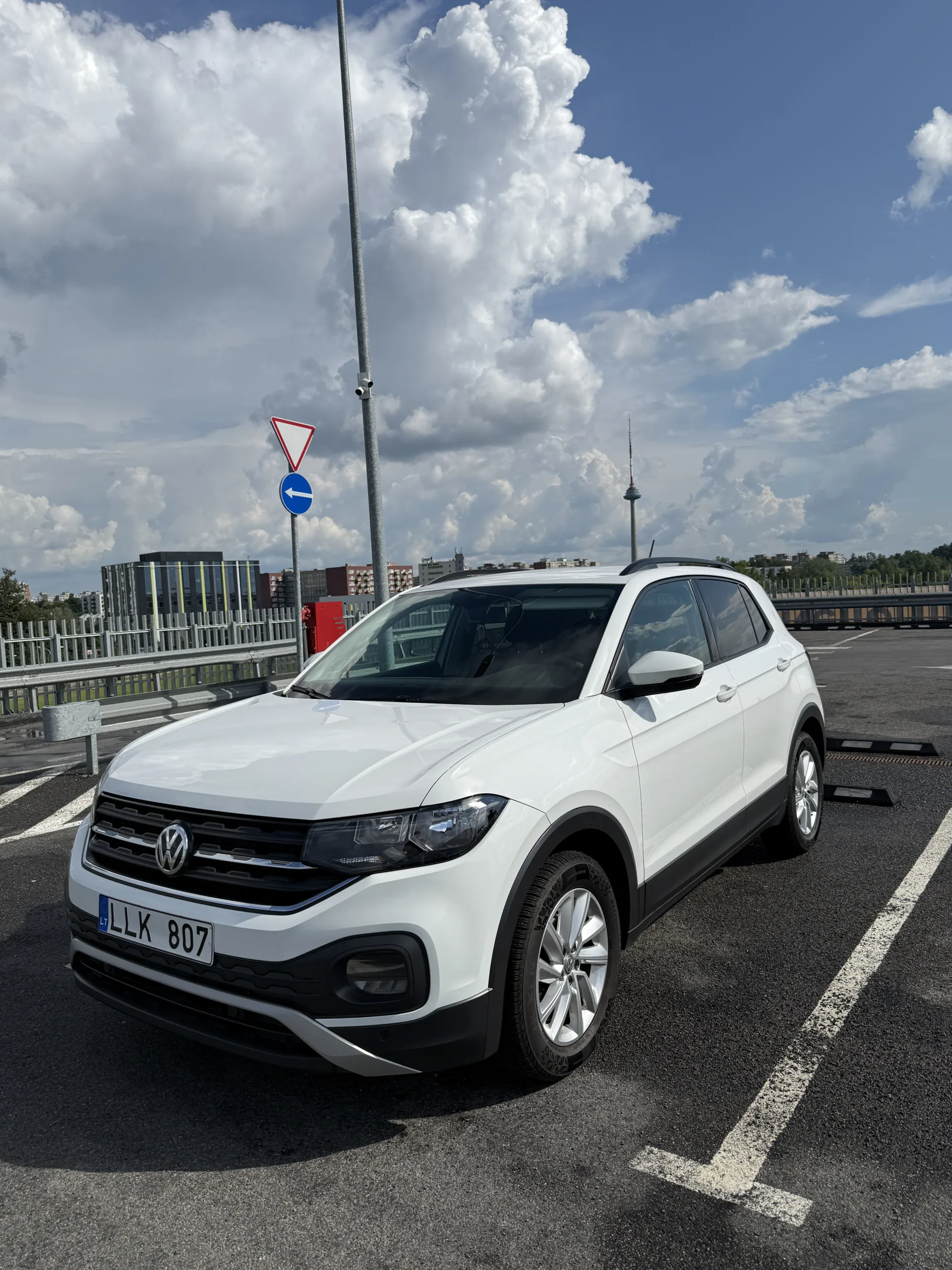 Volkswagen T-Cross, 2020