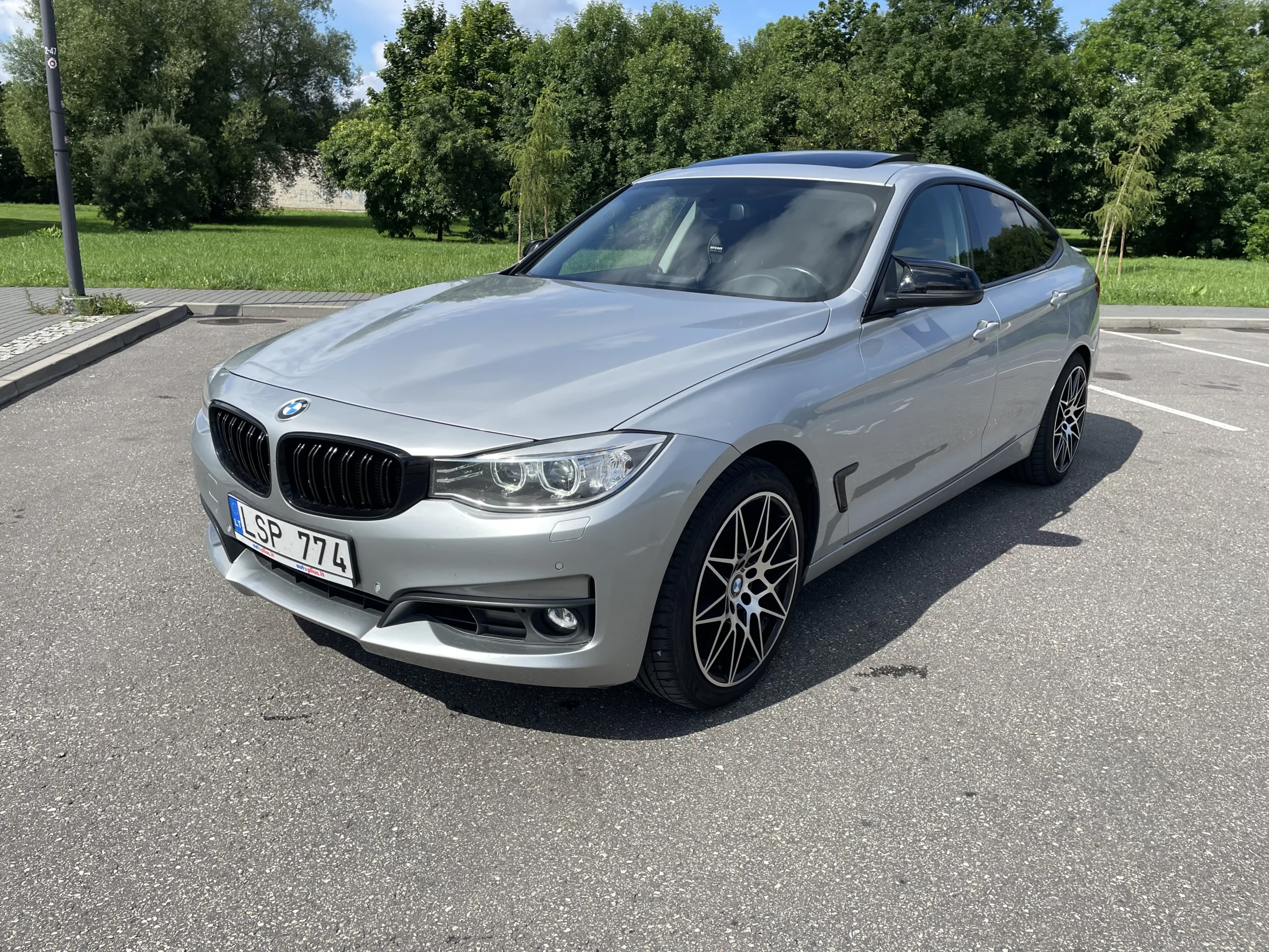 BMW 328, 2014
