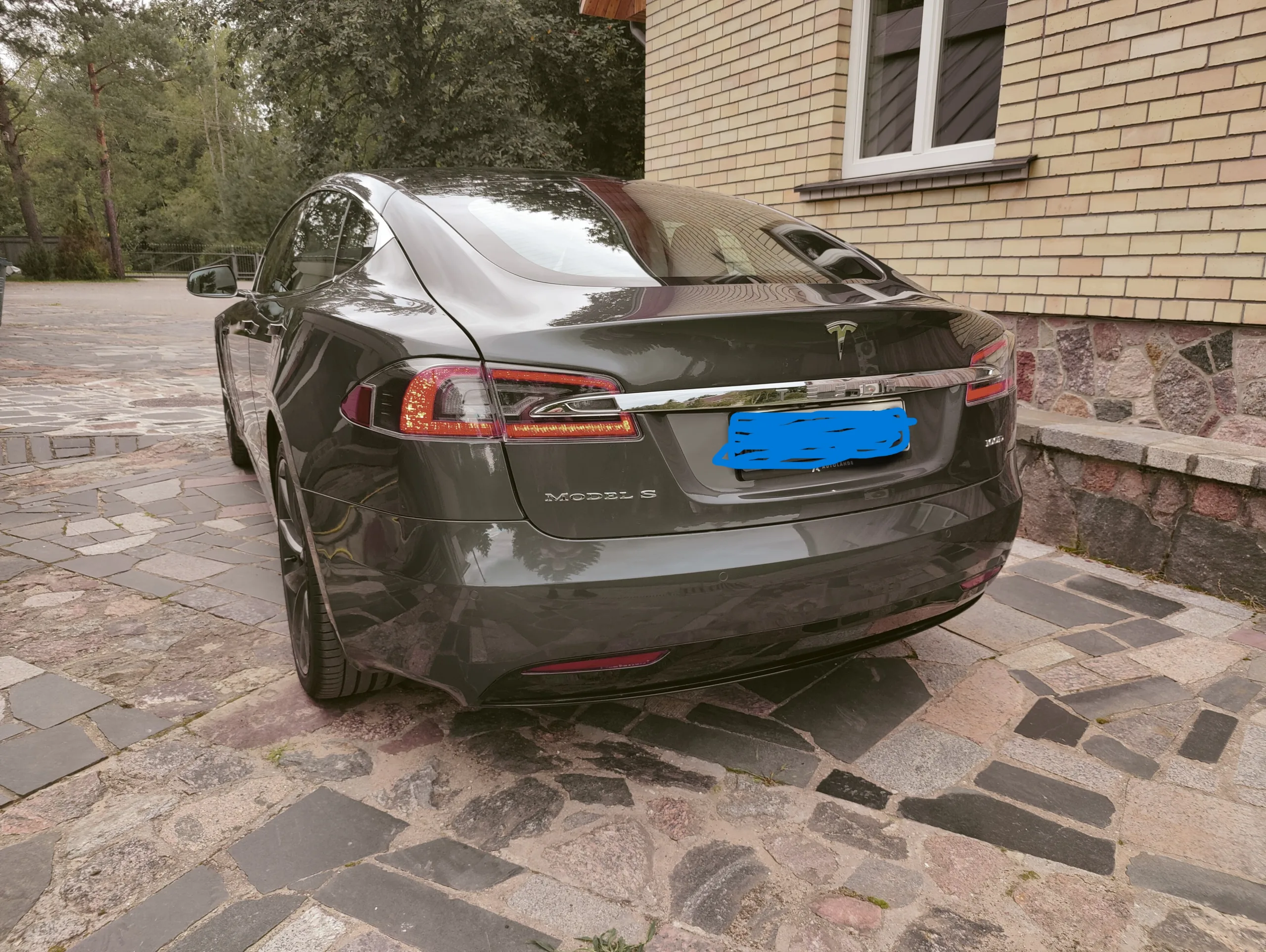 Tesla Model S, 2019