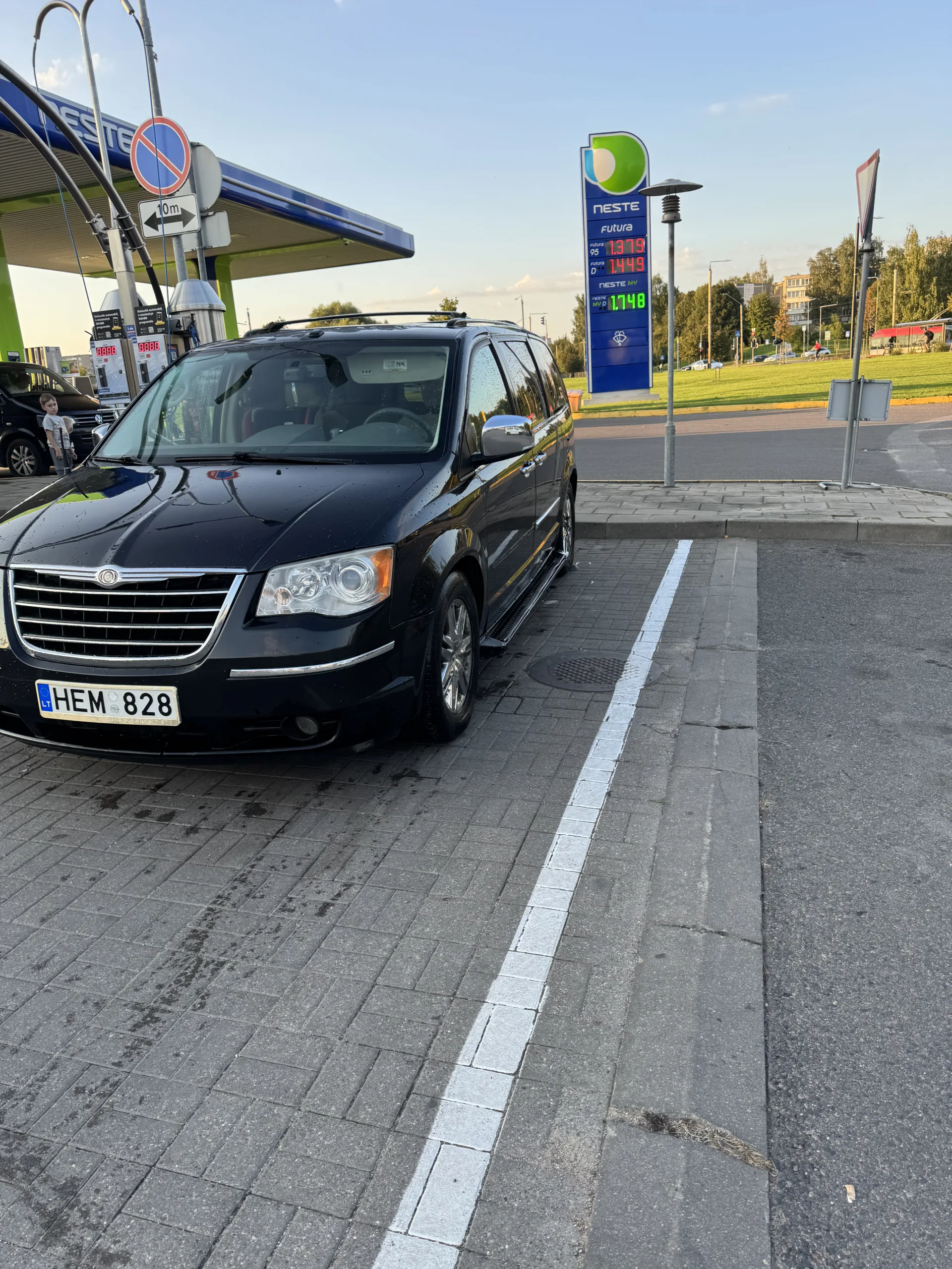 Chrysler Town & Country, 2009