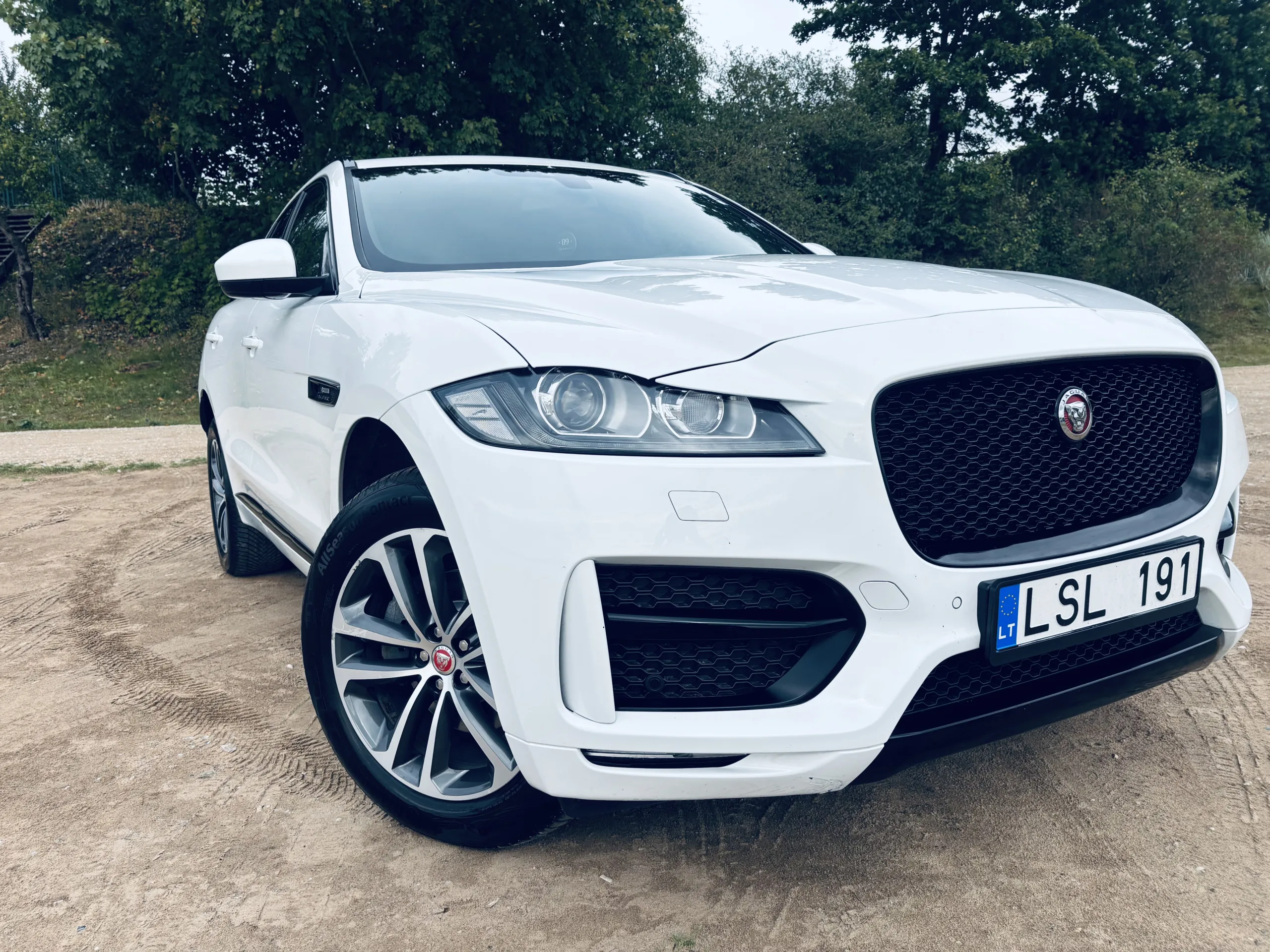 Jaguar F-Pace, 2017