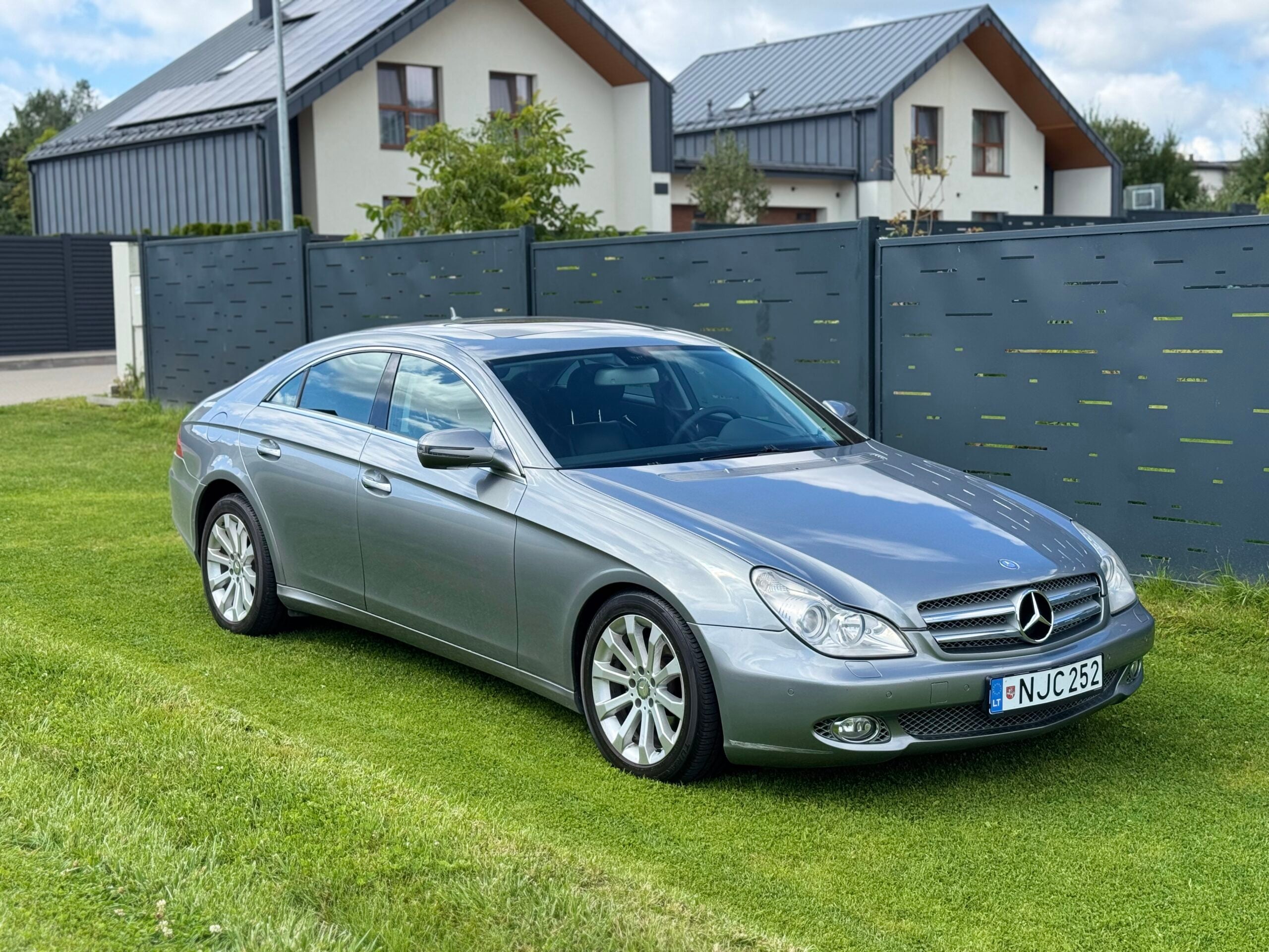 Mercedes-Benz CLS350, 2010