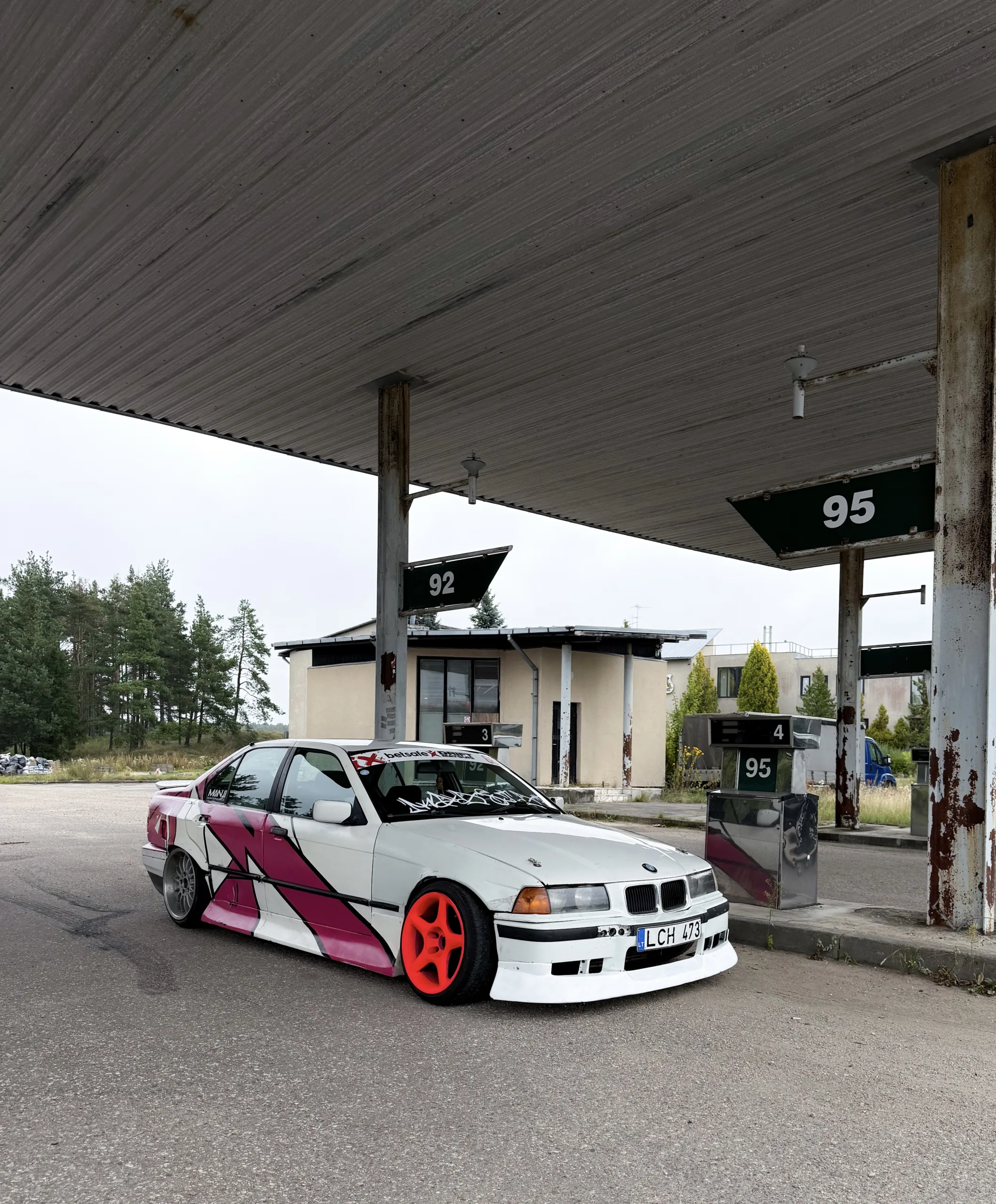 BMW 325, 1997