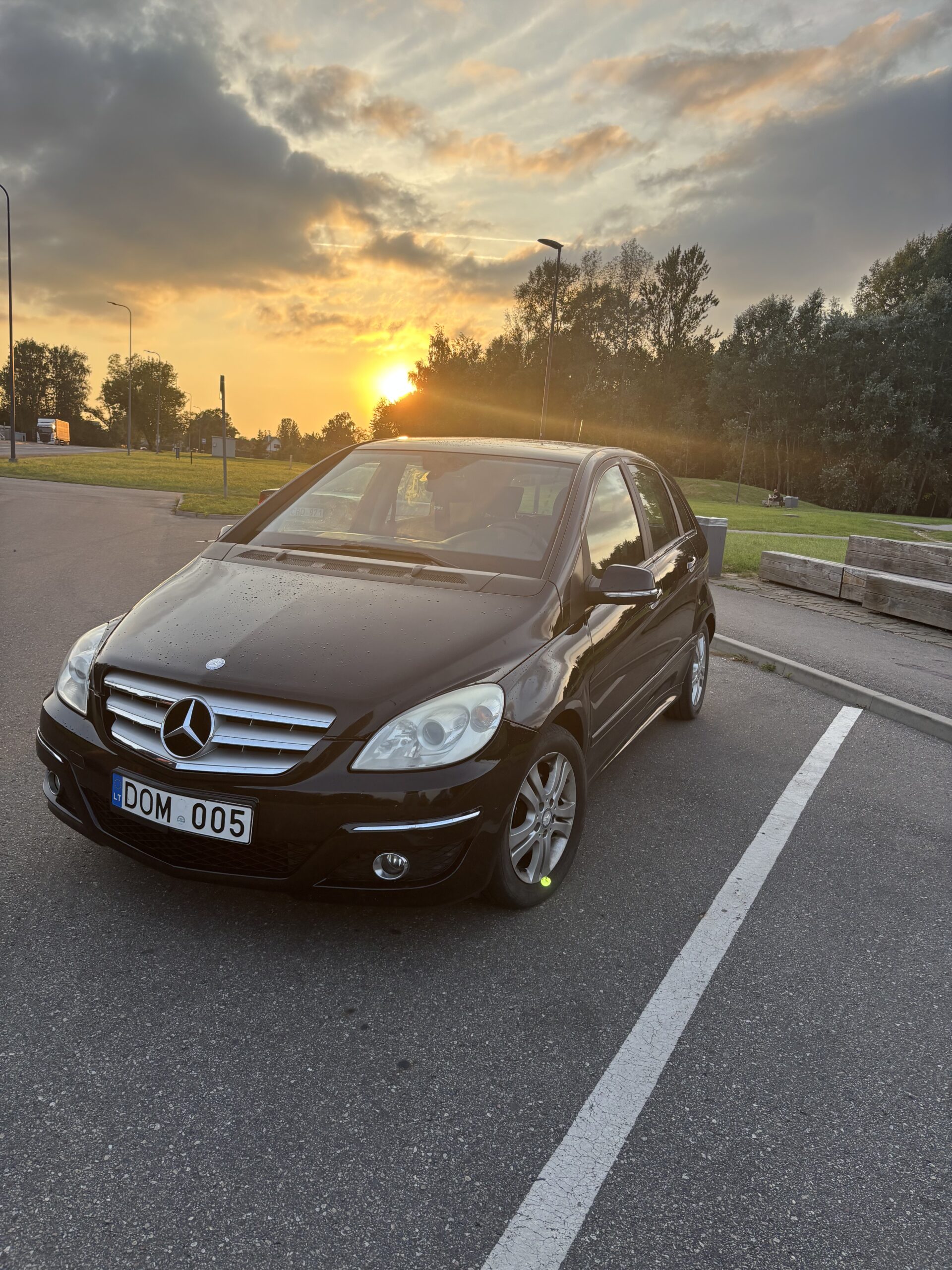 Mercedes-Benz B180, 2010