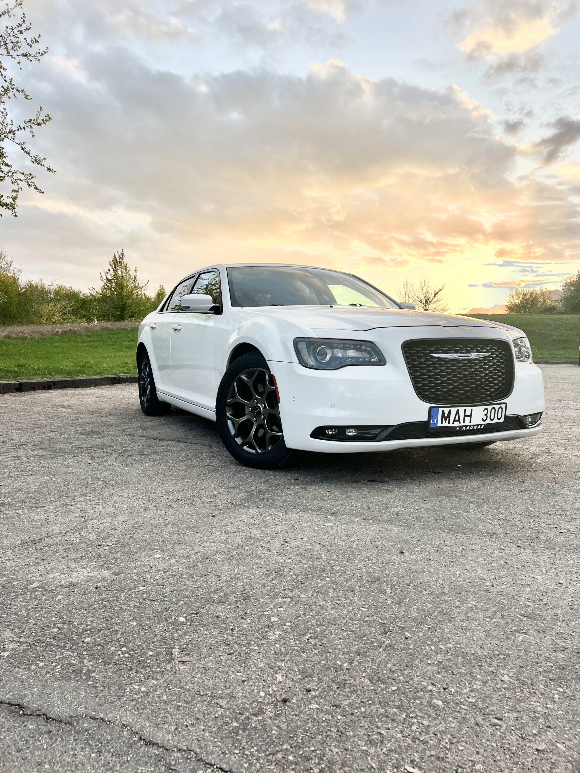 Chrysler 300, 2016