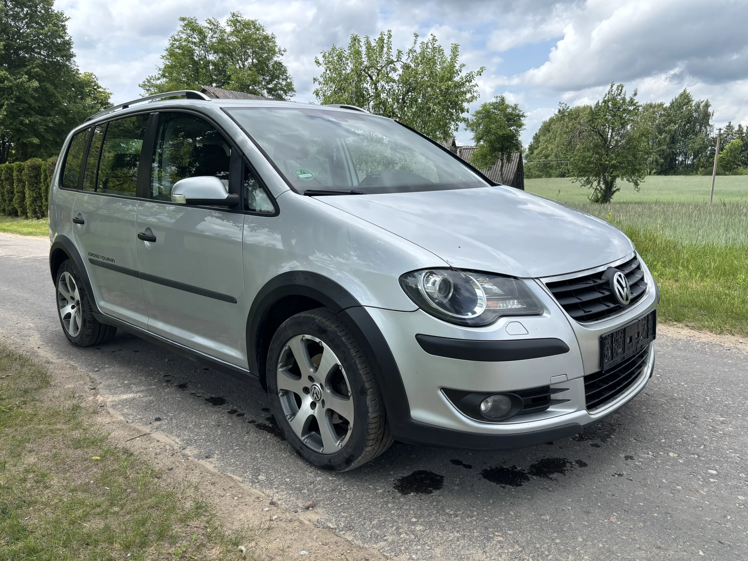 Volkswagen Cross Touran, 2009