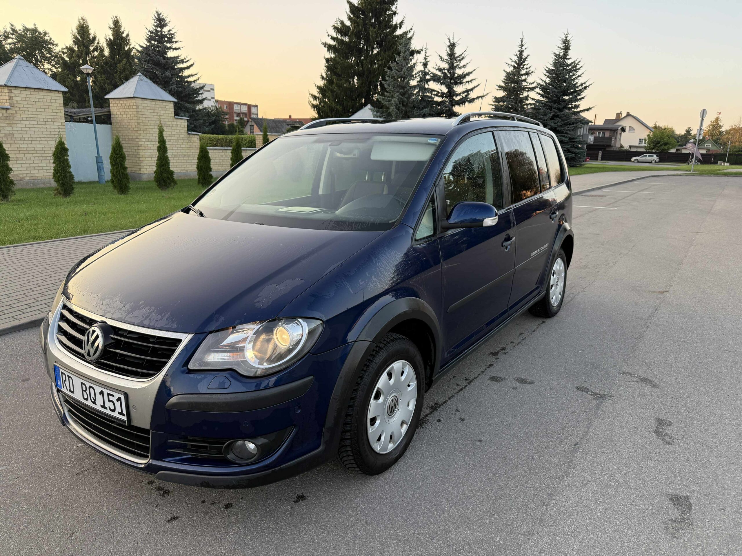 Volkswagen Touran, 2008