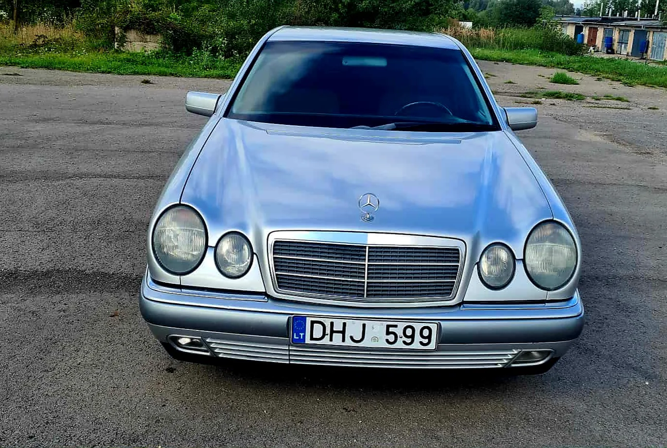 Mercedes-Benz Kita, 1999