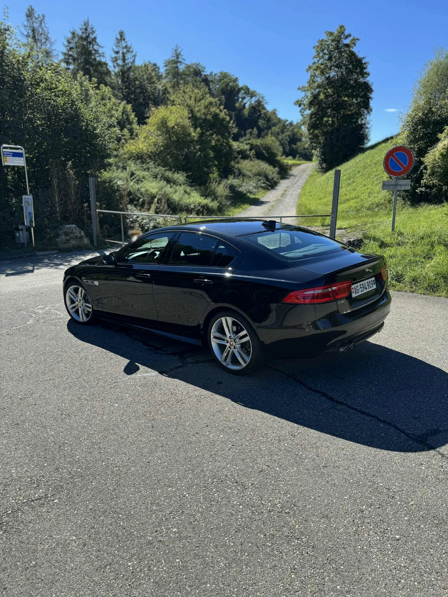 Jaguar XE, 2017