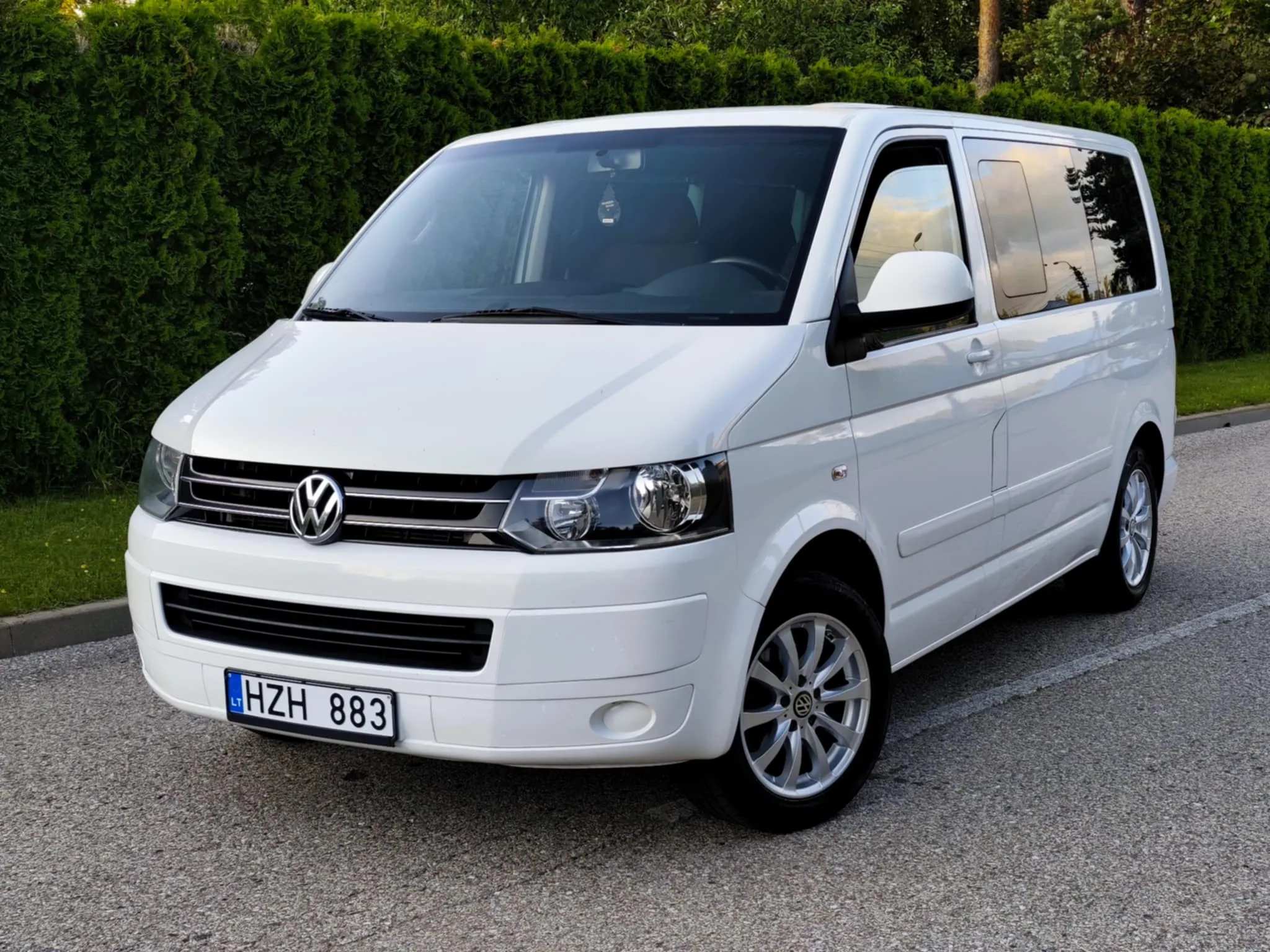 Volkswagen Multivan, 2011