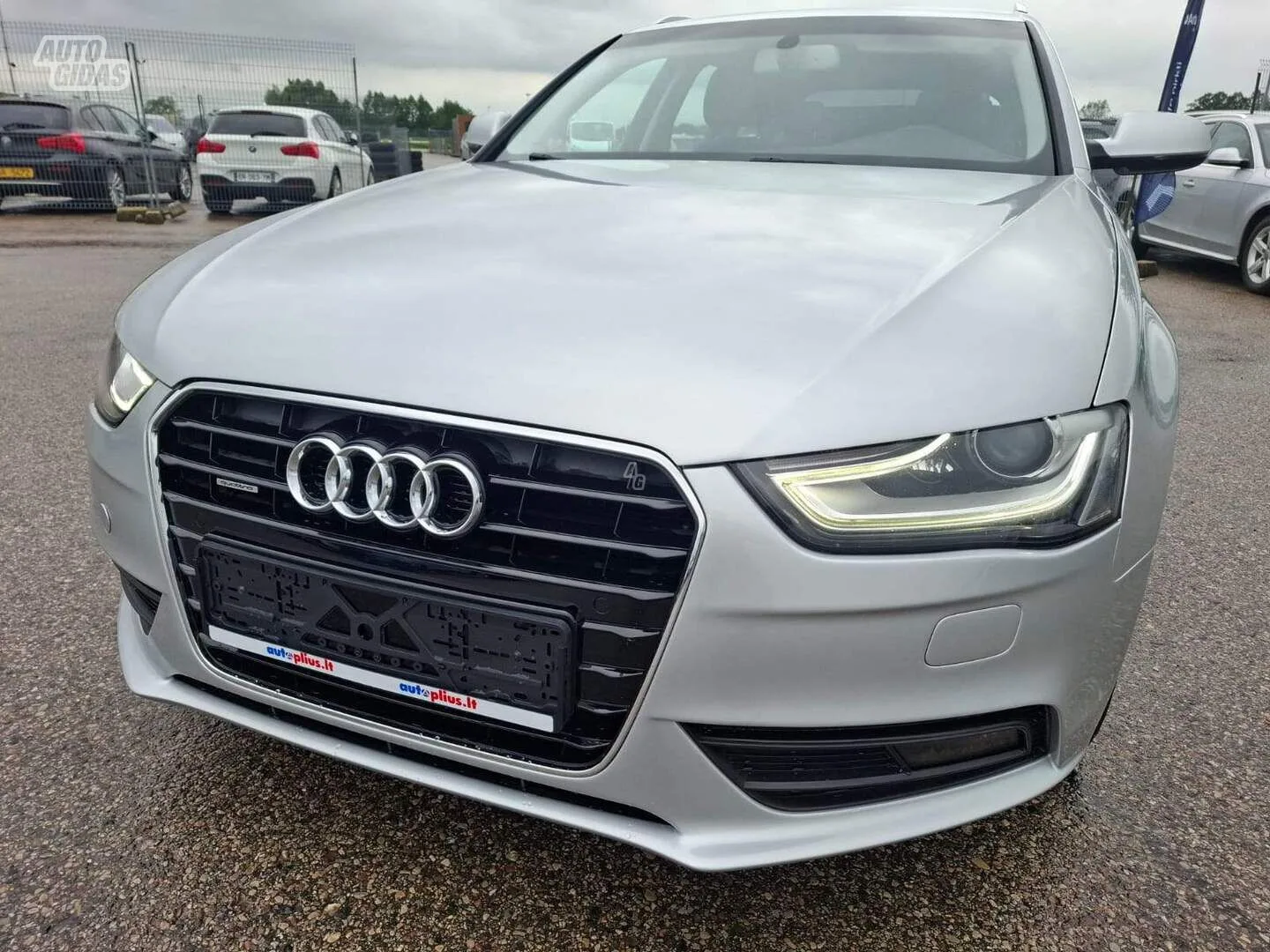 Audi A4, 2013