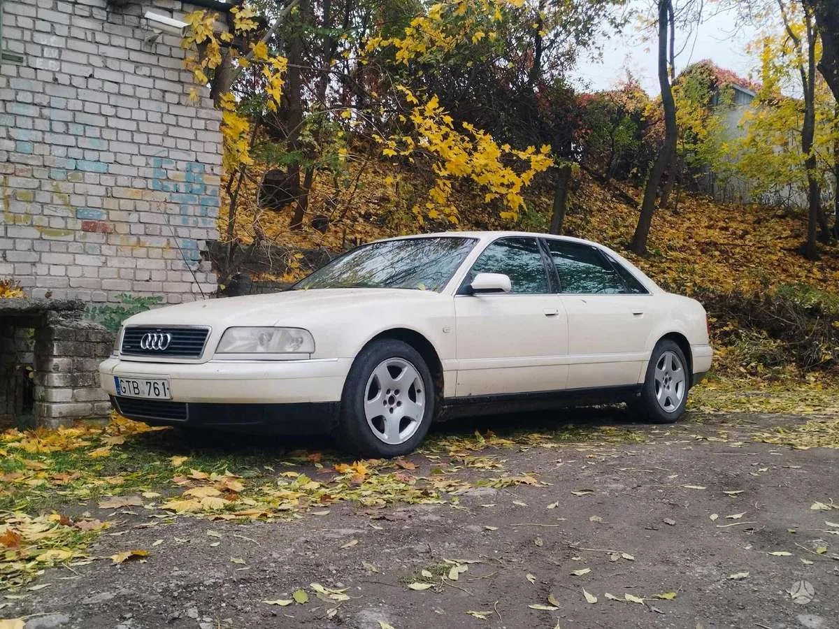 Audi A8