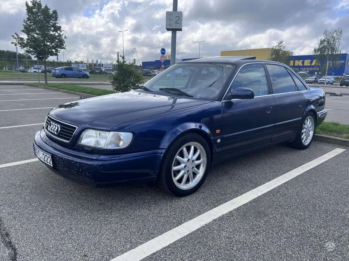 Audi S6, 1995