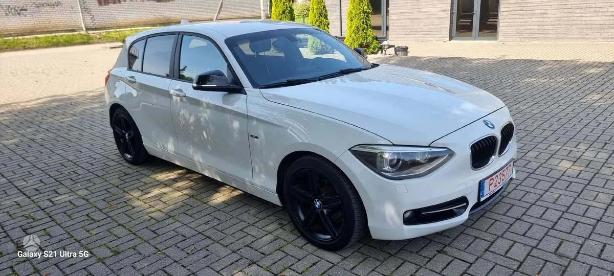 BMW 116, 2012