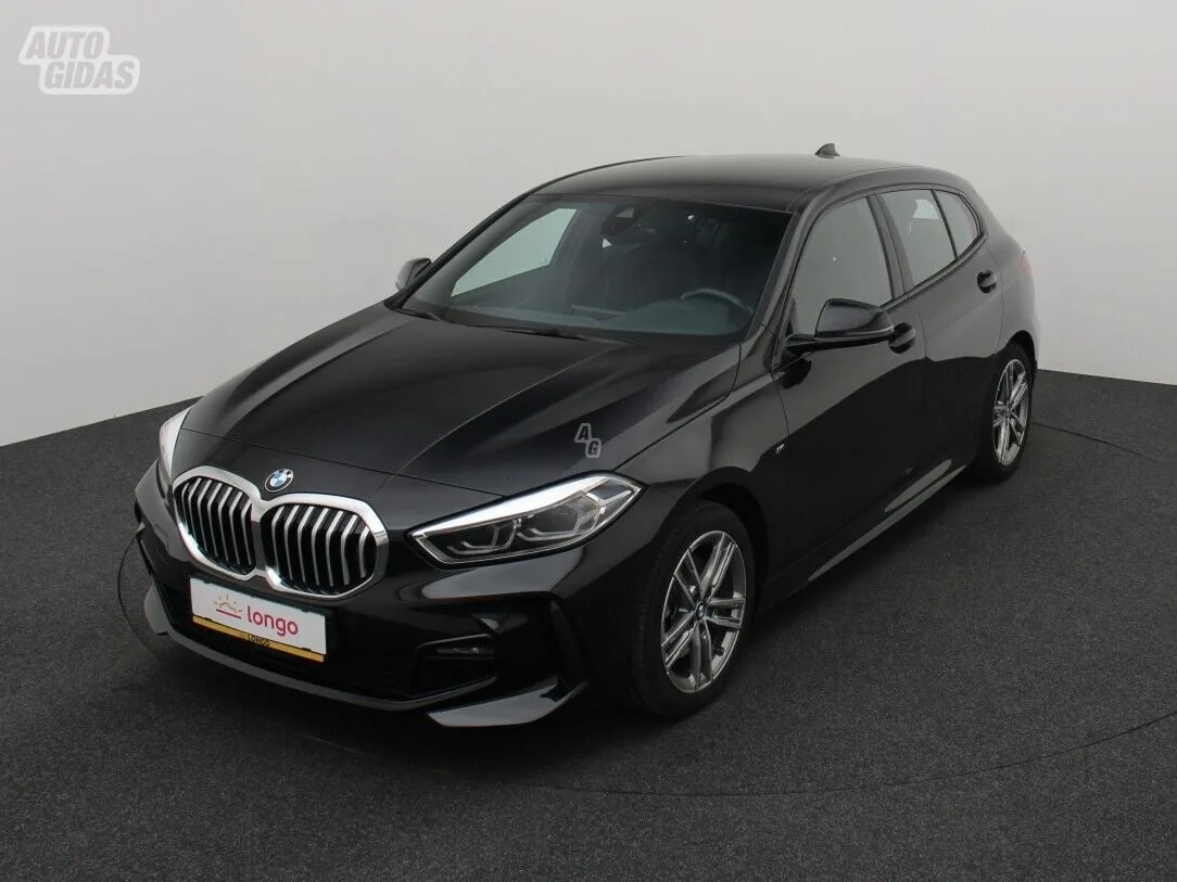 BMW 118, 2020