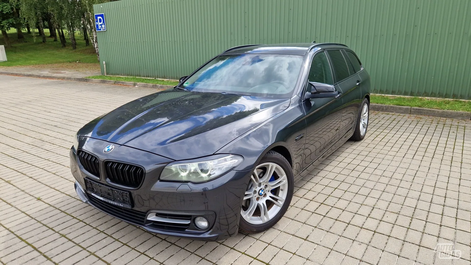 BMW 520, 2015