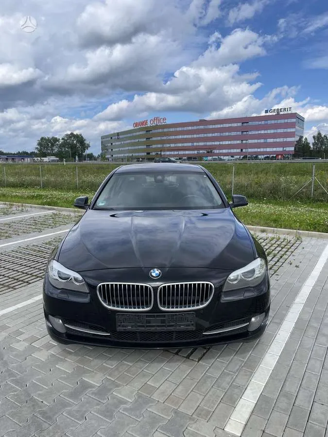 BMW 530, 2013