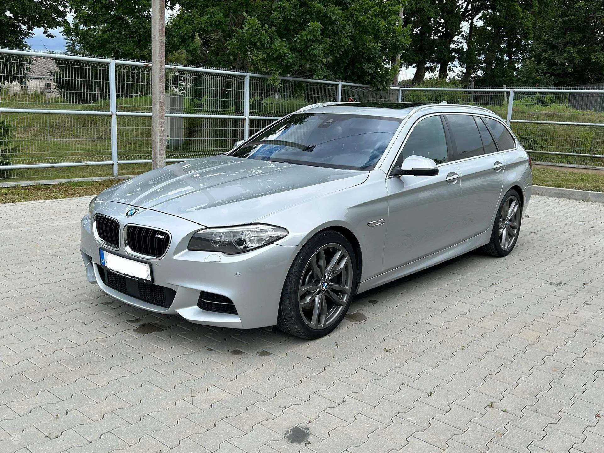 BMW 530, 2014