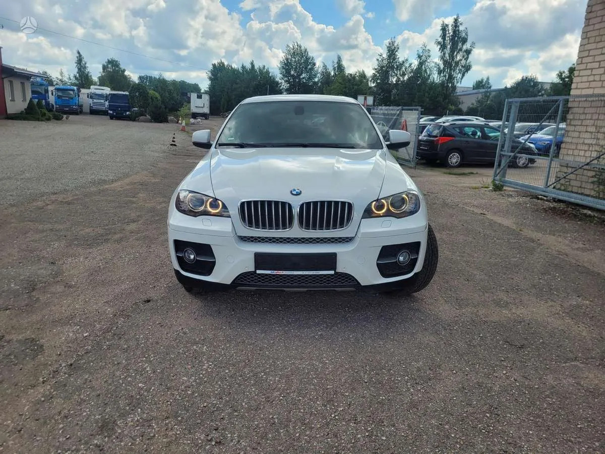 BMW X6