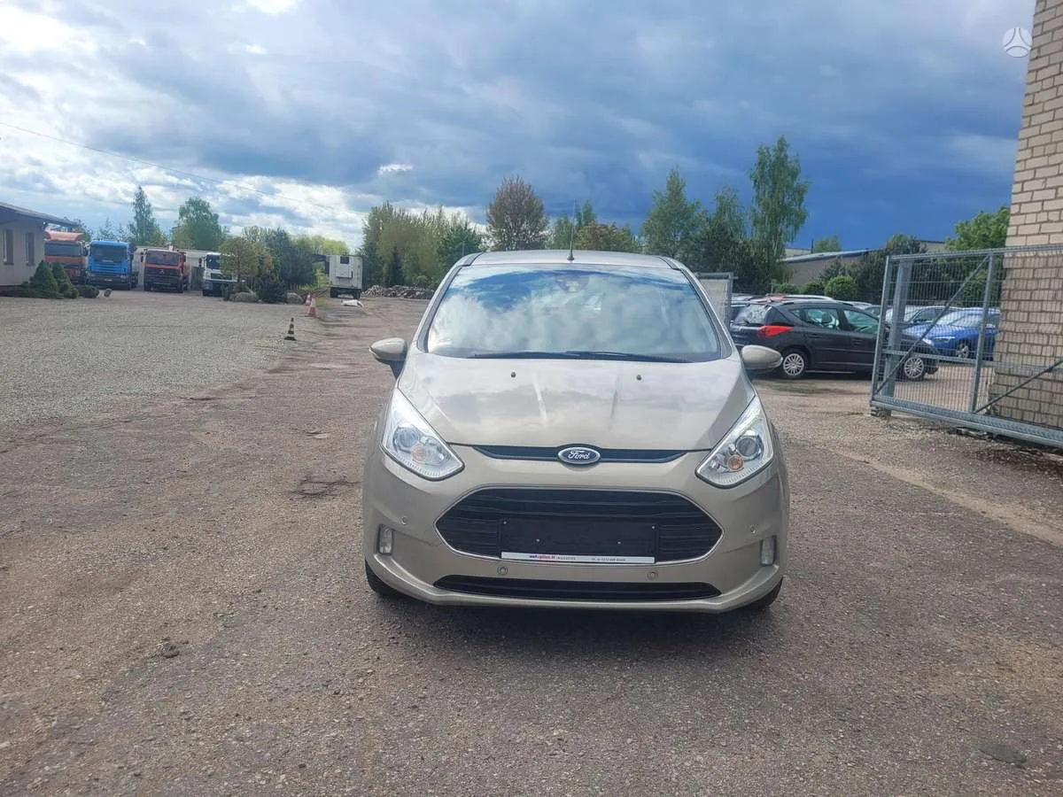 Ford B-MAX, 2013