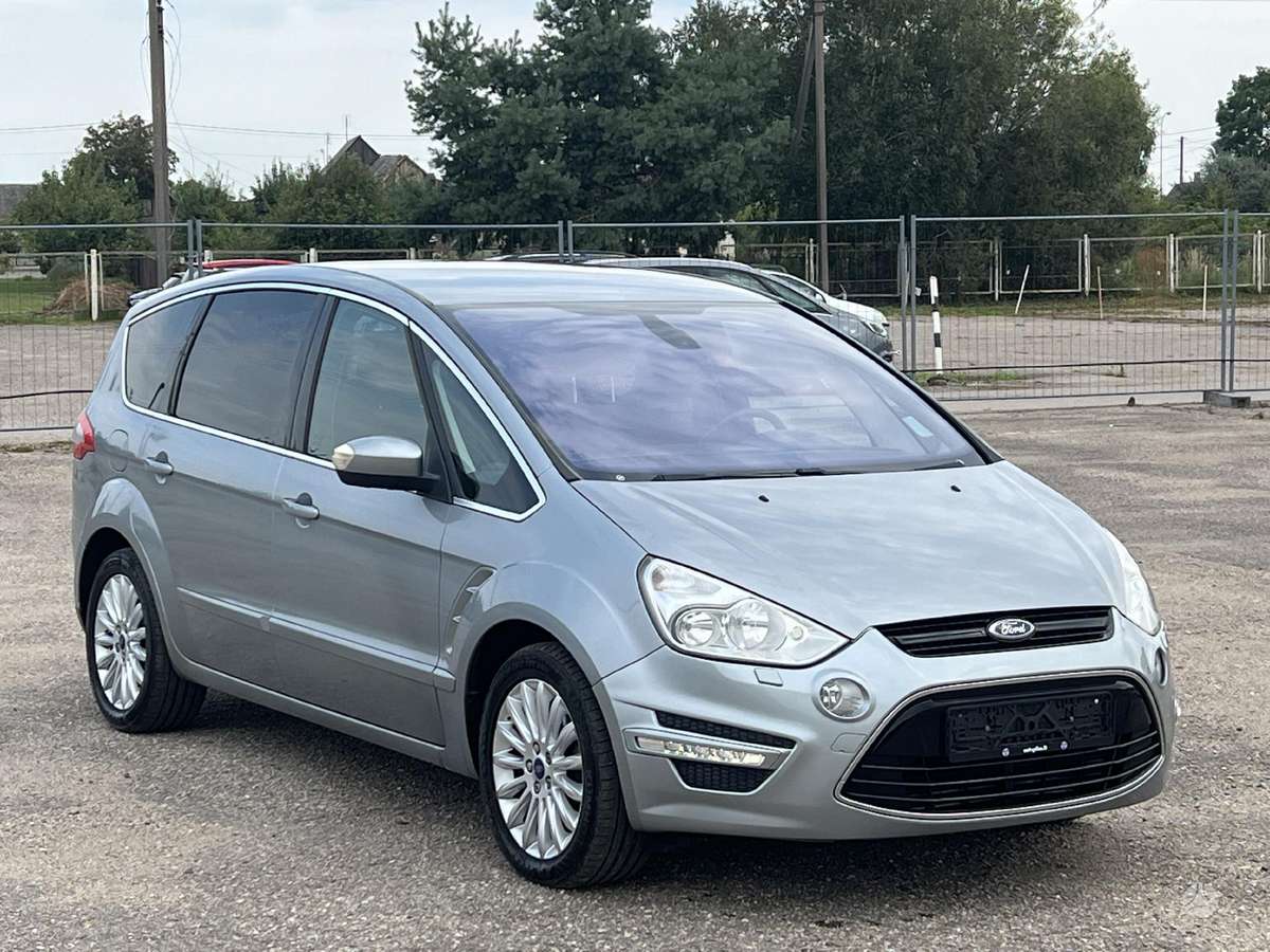 Ford S-Max