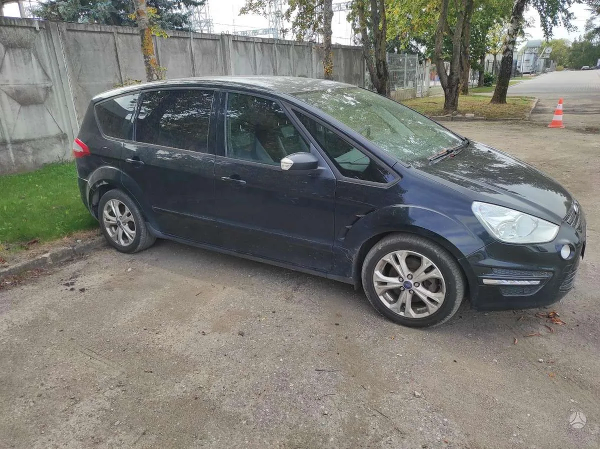 Ford S-Max, 2013