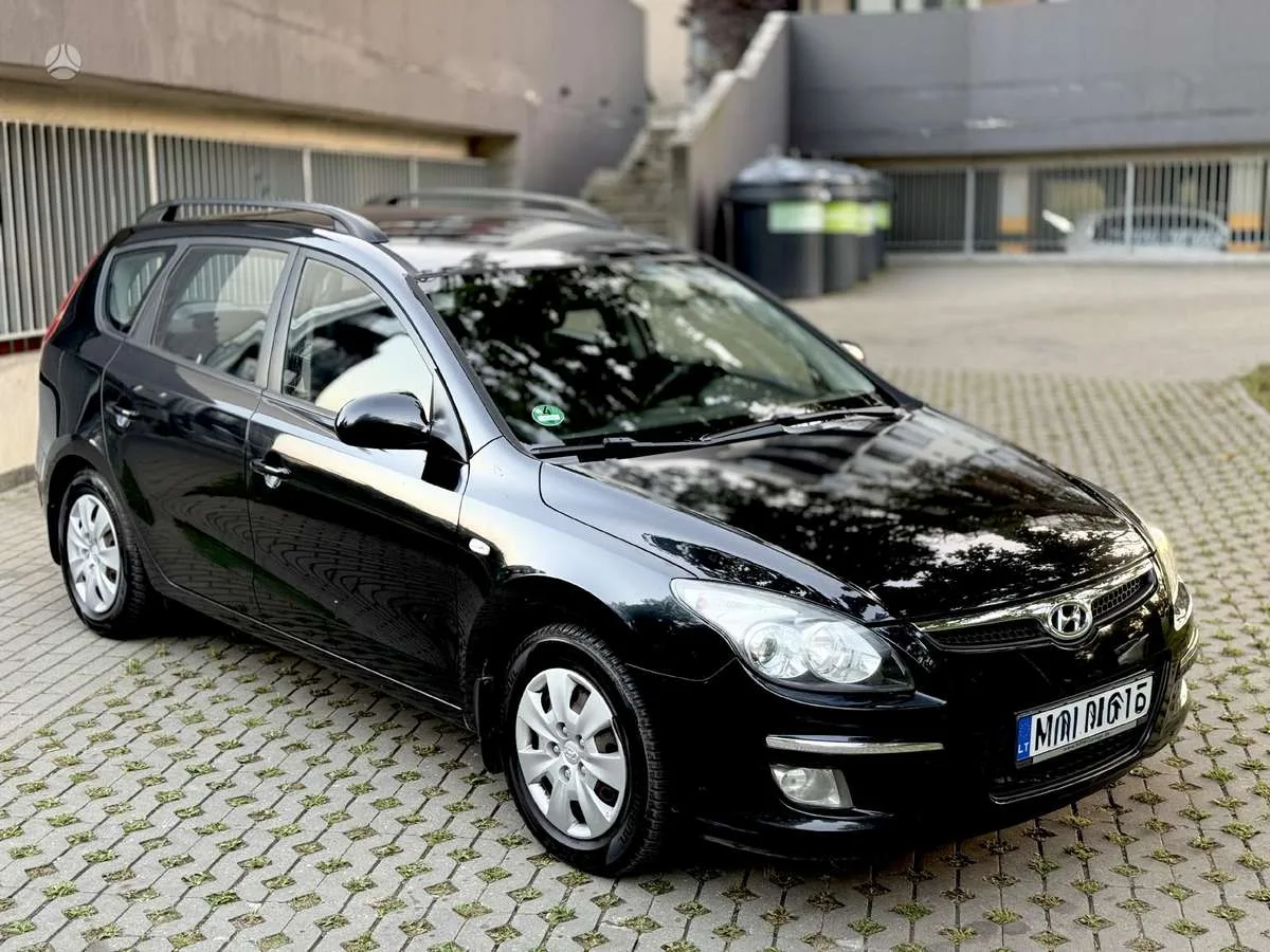 Hyundai i30, 2011