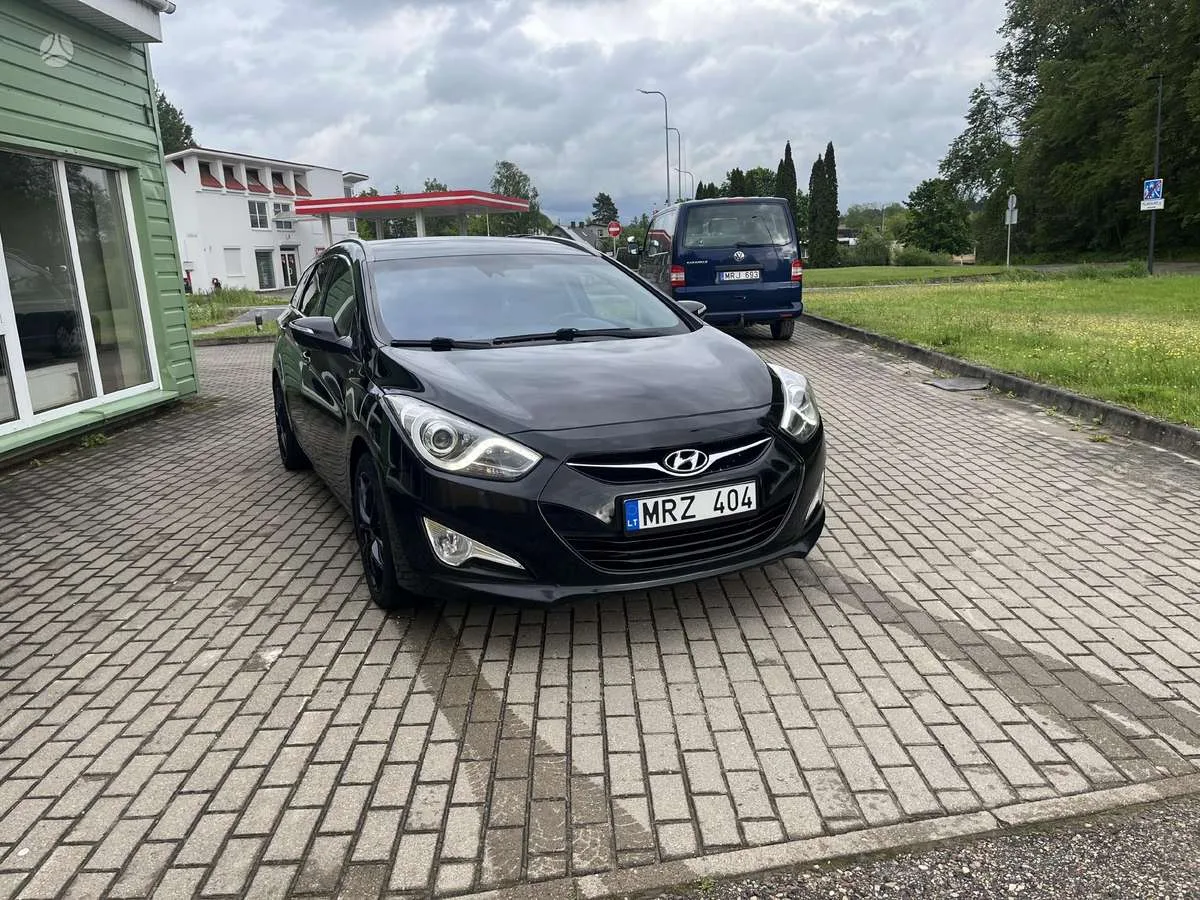 Hyundai i40, 2012