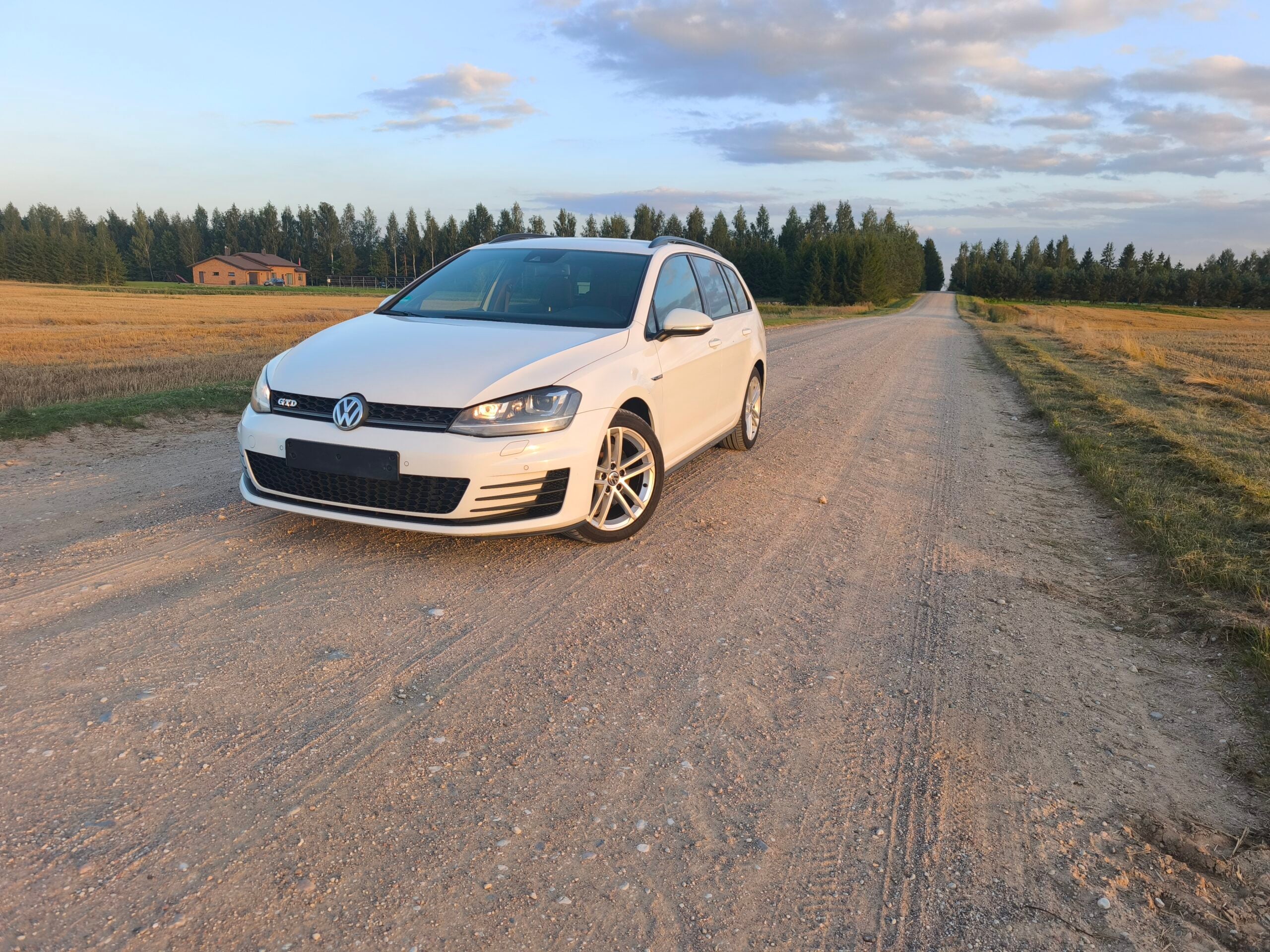 Volkswagen Golf, 2015