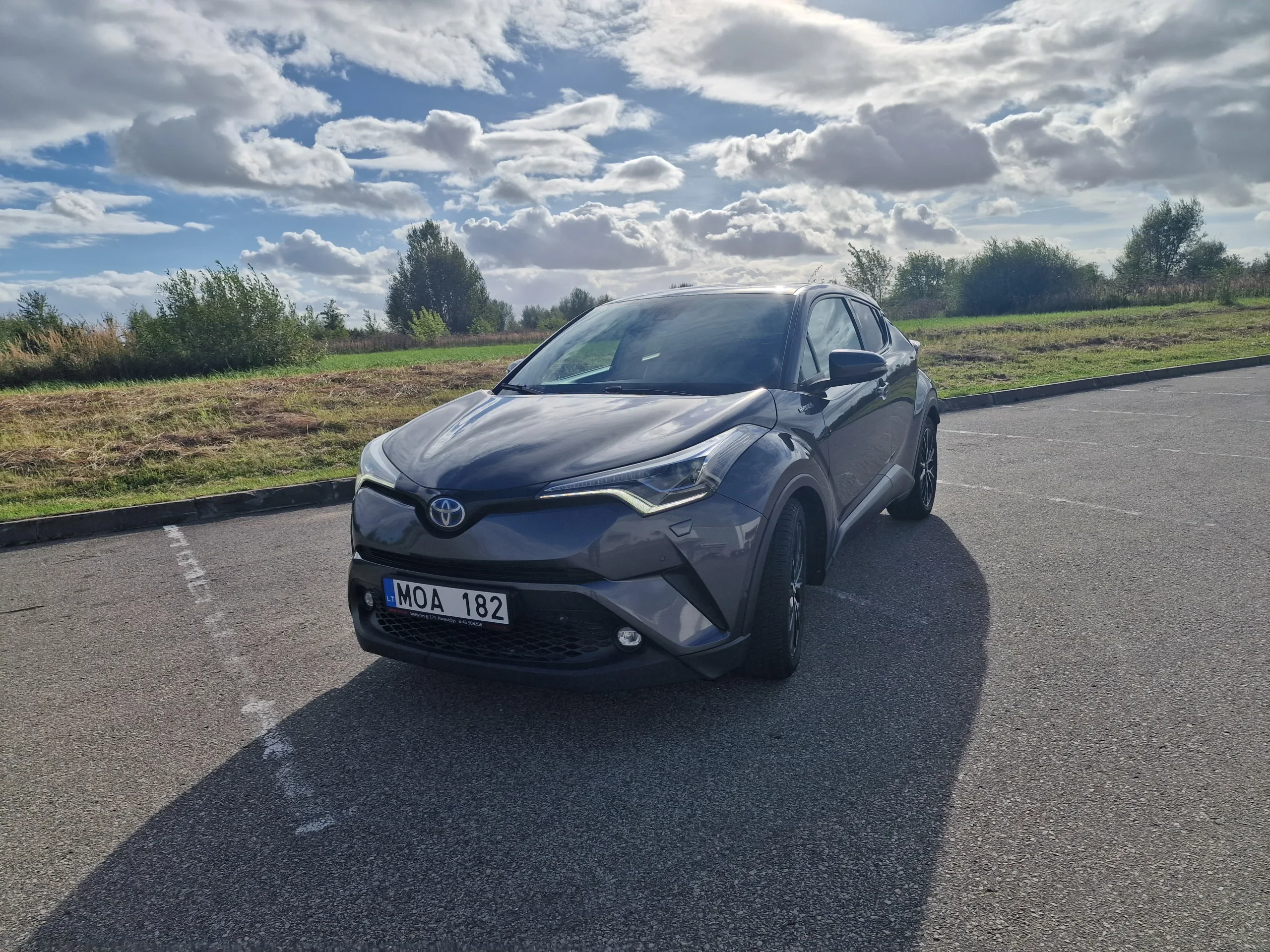 Toyota C-HR, 2017