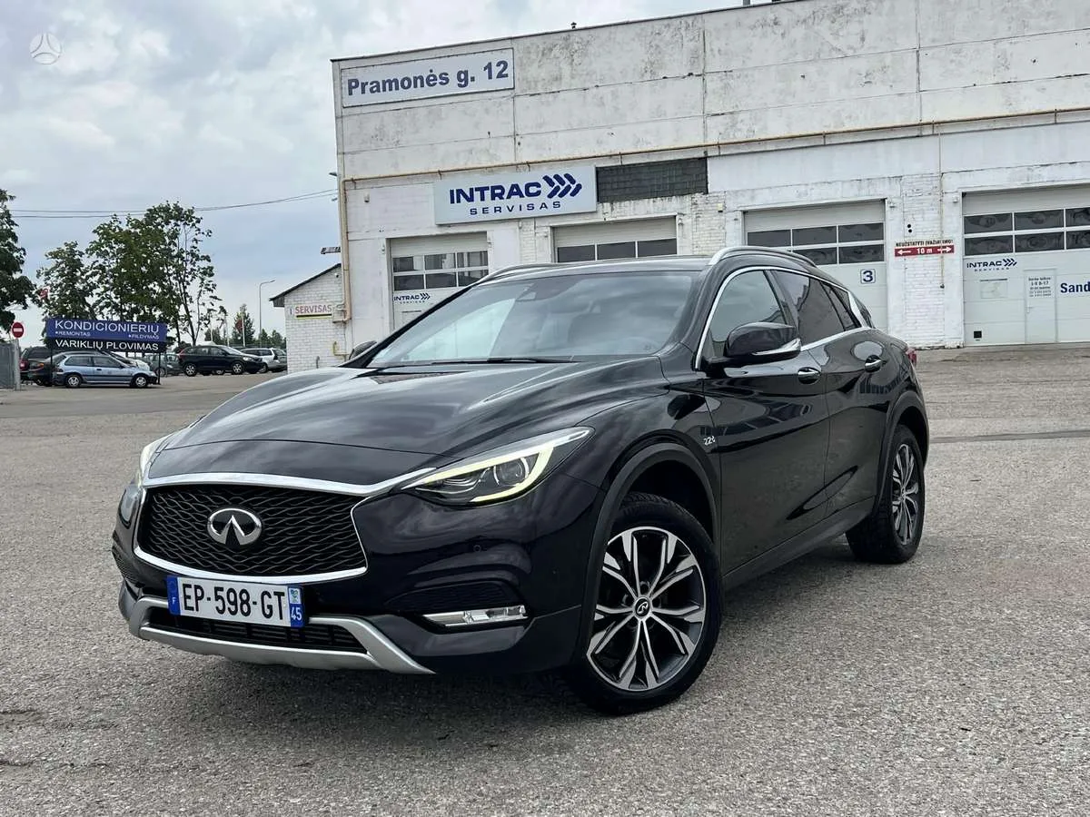 Infiniti QX30, 2017