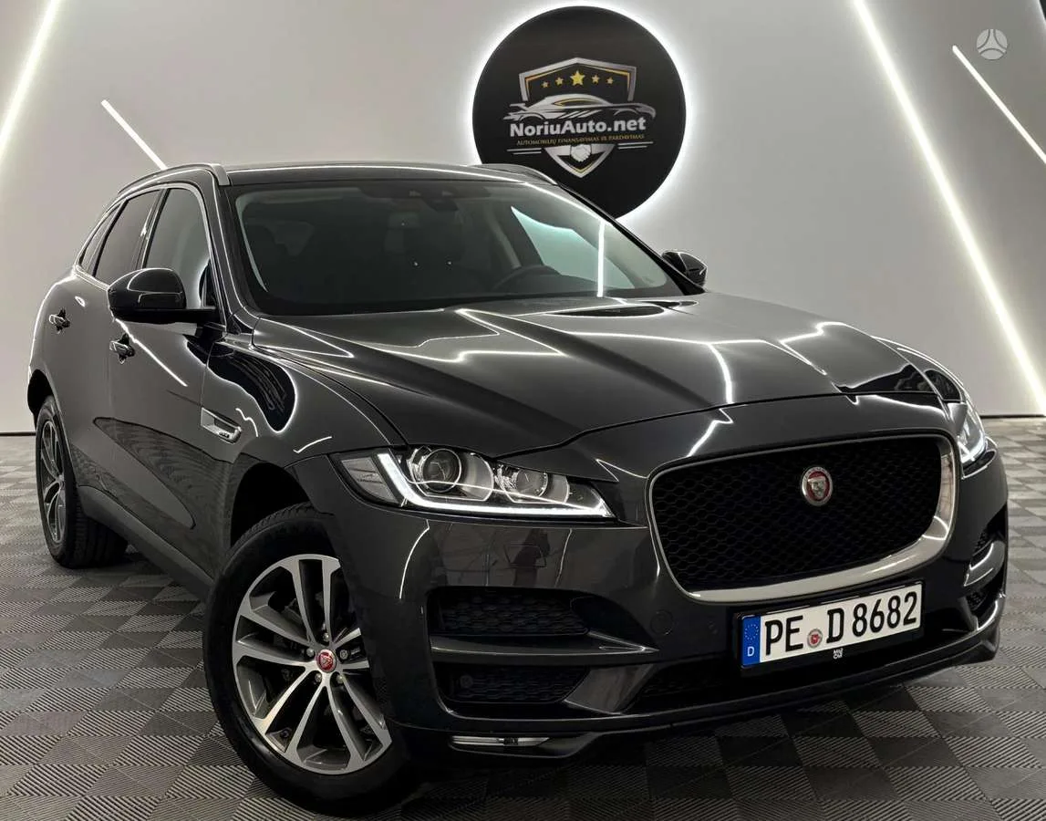 Jaguar F-Pace, 2018