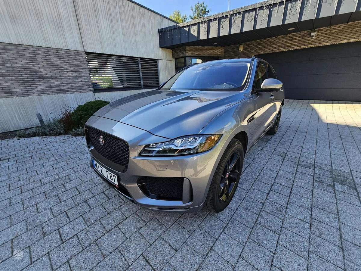 Jaguar F-Pace, 2020