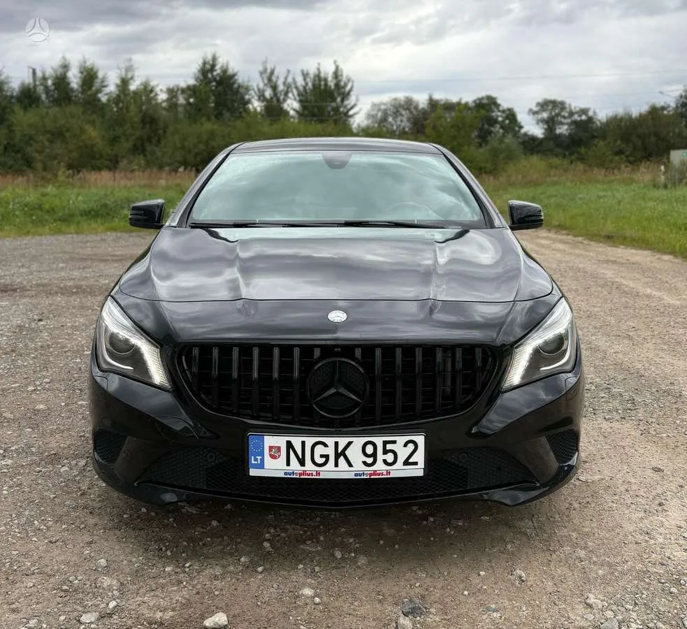 Mercedes-Benz CLA200, 2015