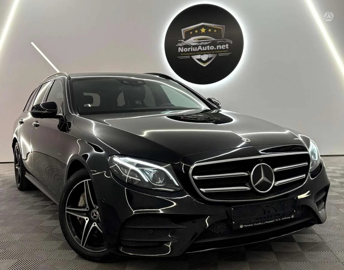 Mercedes-Benz E300, 2019