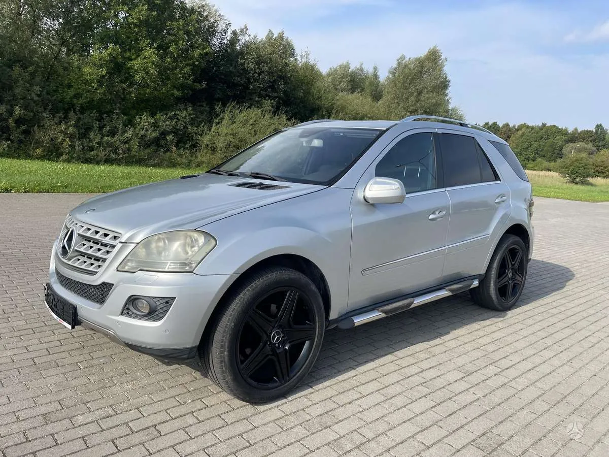 Mercedes-Benz ML320, 2008