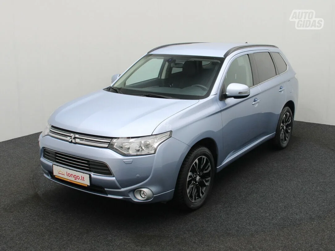 Mitsubishi Outlander, 2013